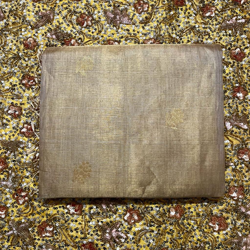 Antique gold maheshwari tissue silk saree with flower motifs all over - Image 9