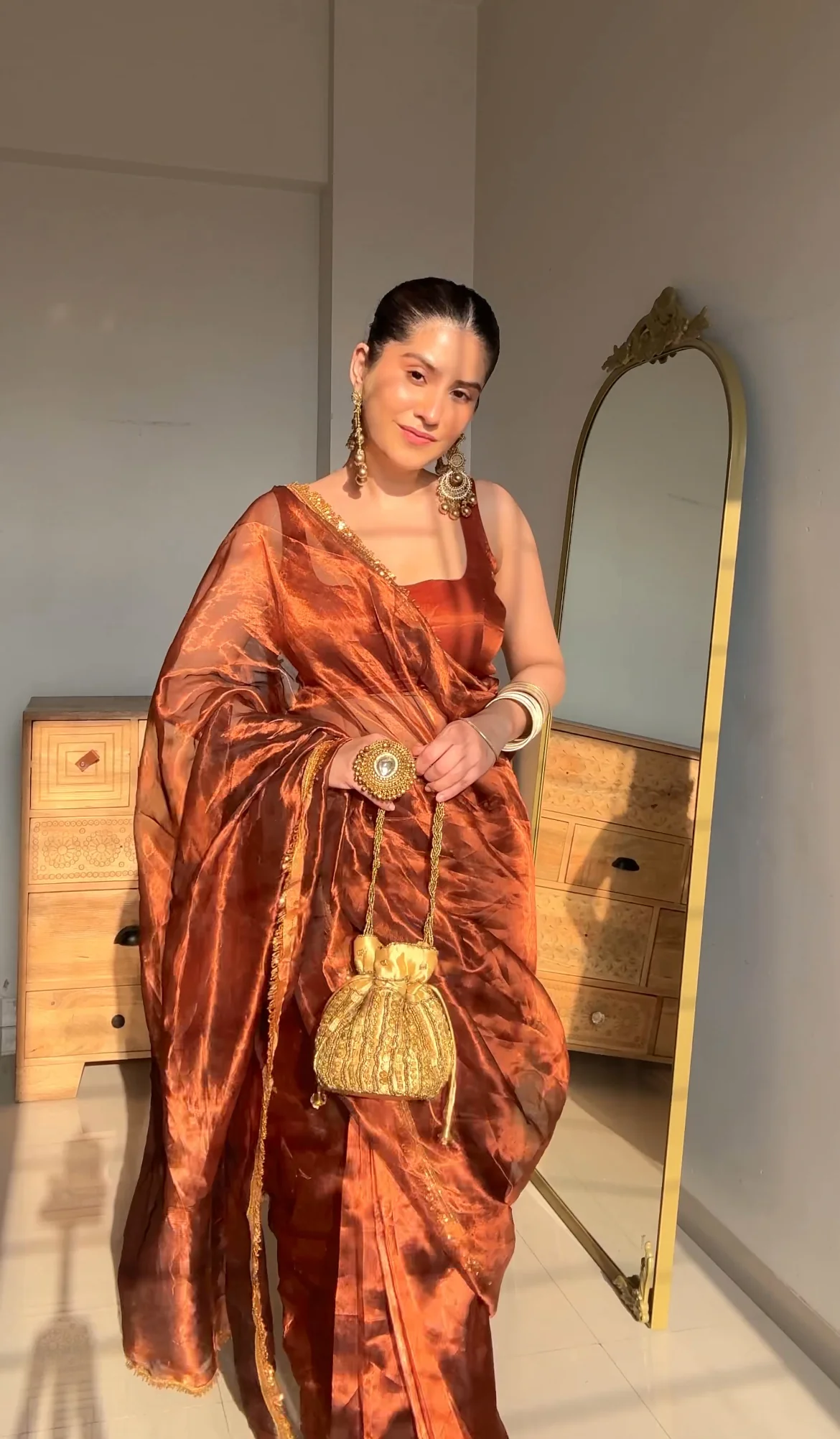Molten Copper chanderi tissue silk saree with kiran border - Image 8