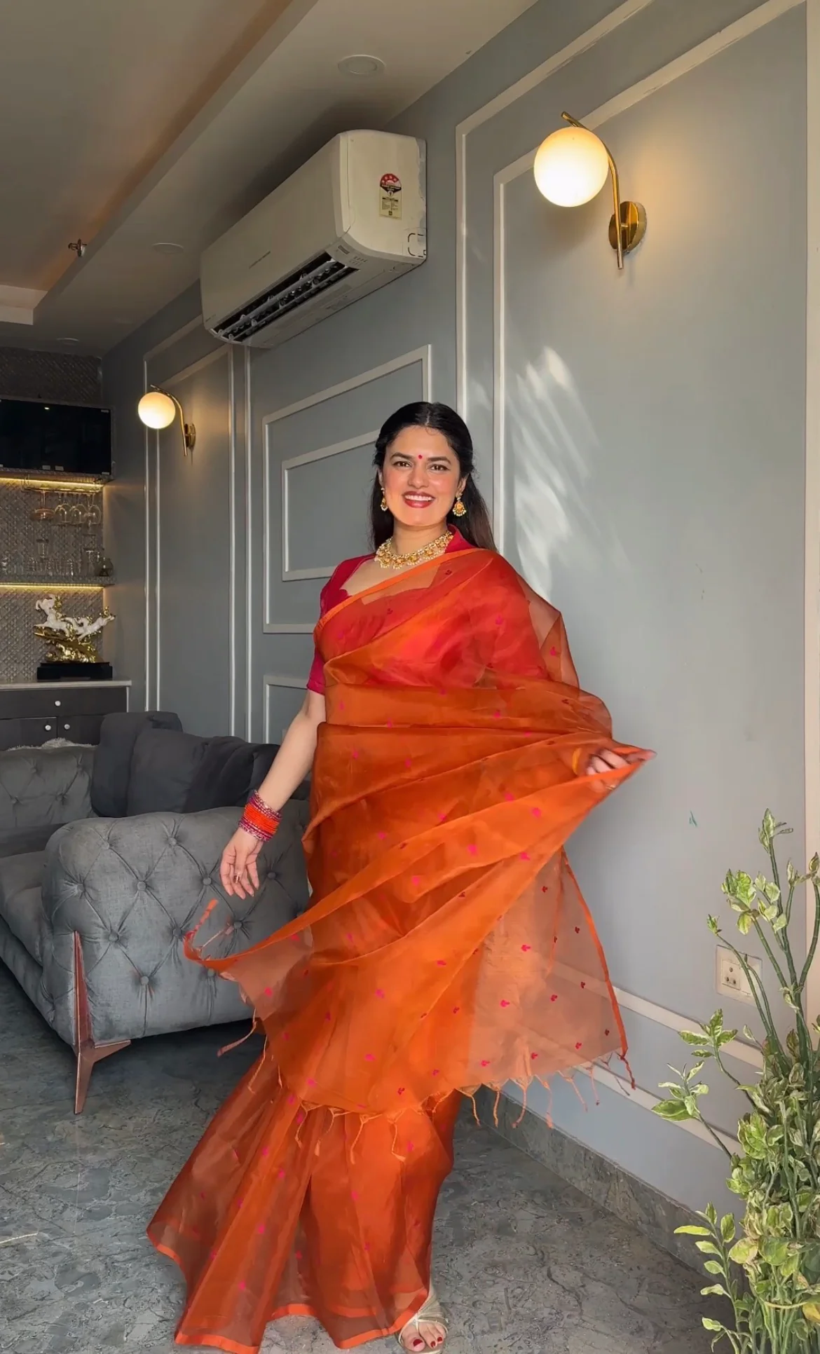 Burnt orange and pink Chanderi silk saree with resham bootis all over - Image 9