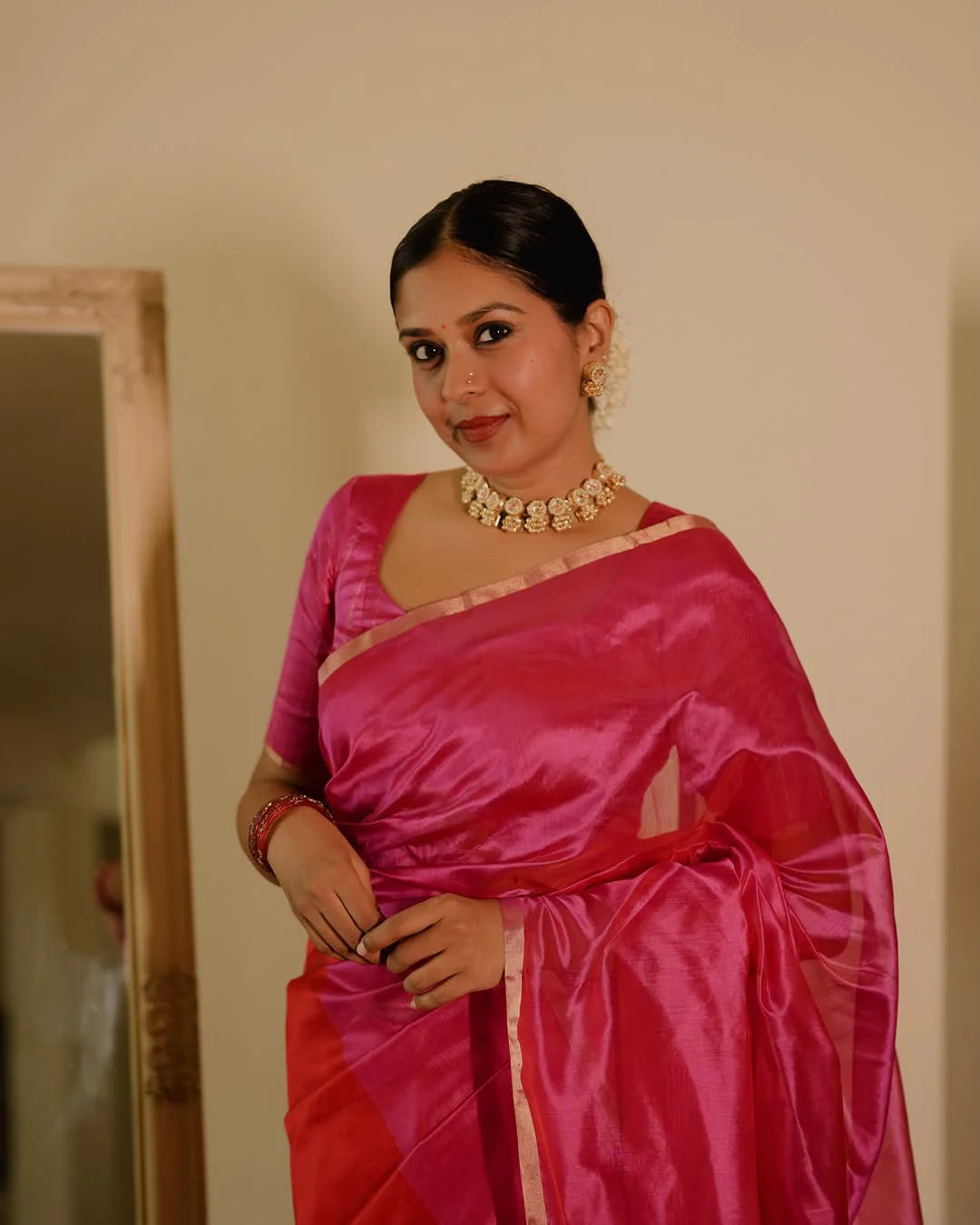 Chili Red and pink Chanderi silk saree with tassels on pallu - Image 18