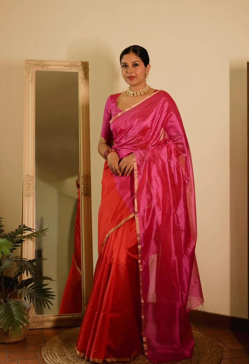 Chili Red and pink Chanderi silk saree with tassels on pallu - Image 22