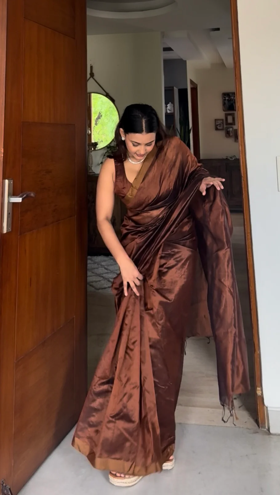 Cinnamon brown chanderi silk saree with silk border - Image 9