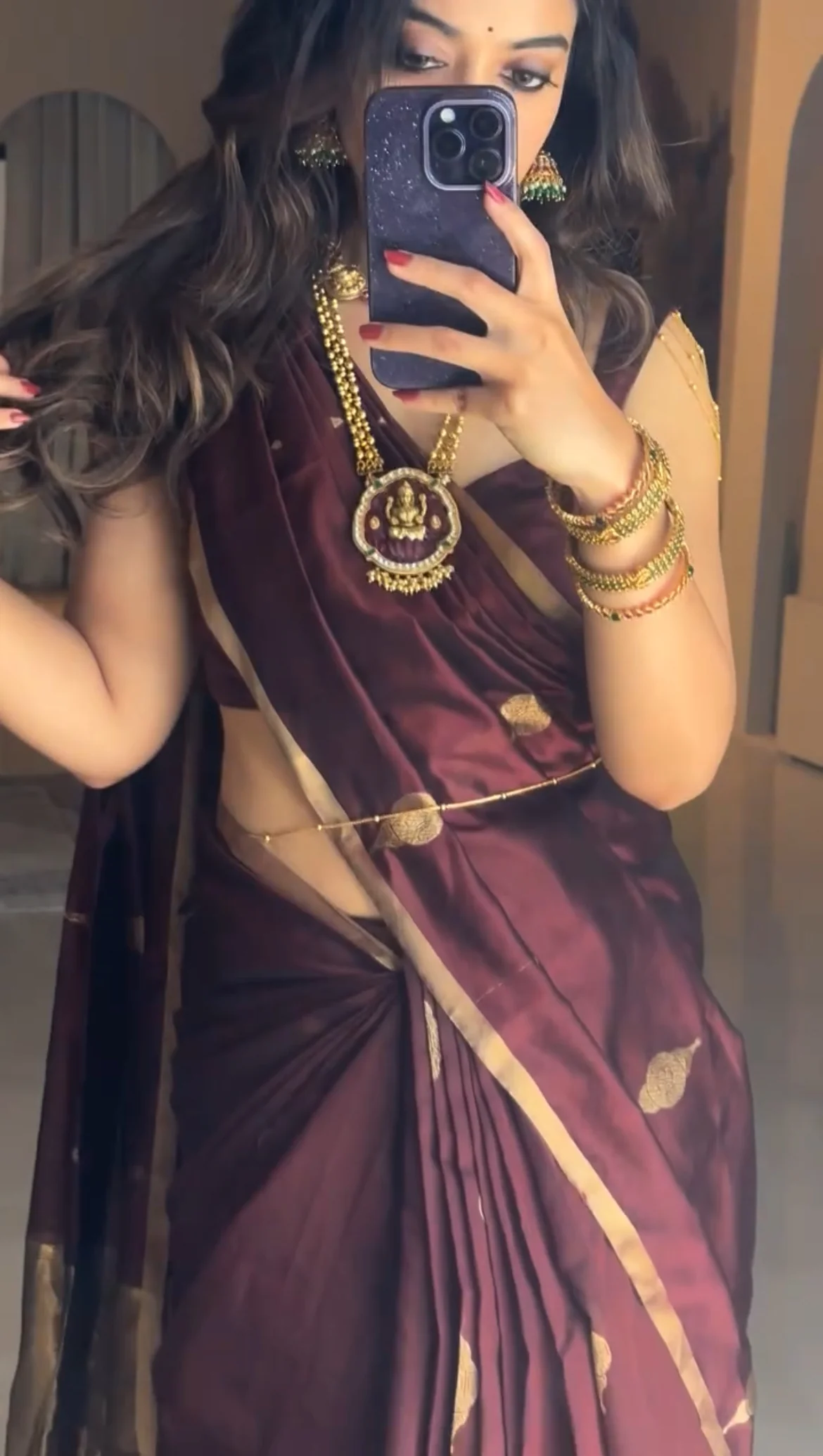Mahogany chanderi silk saree with jhoomar motifs all over - Image 12