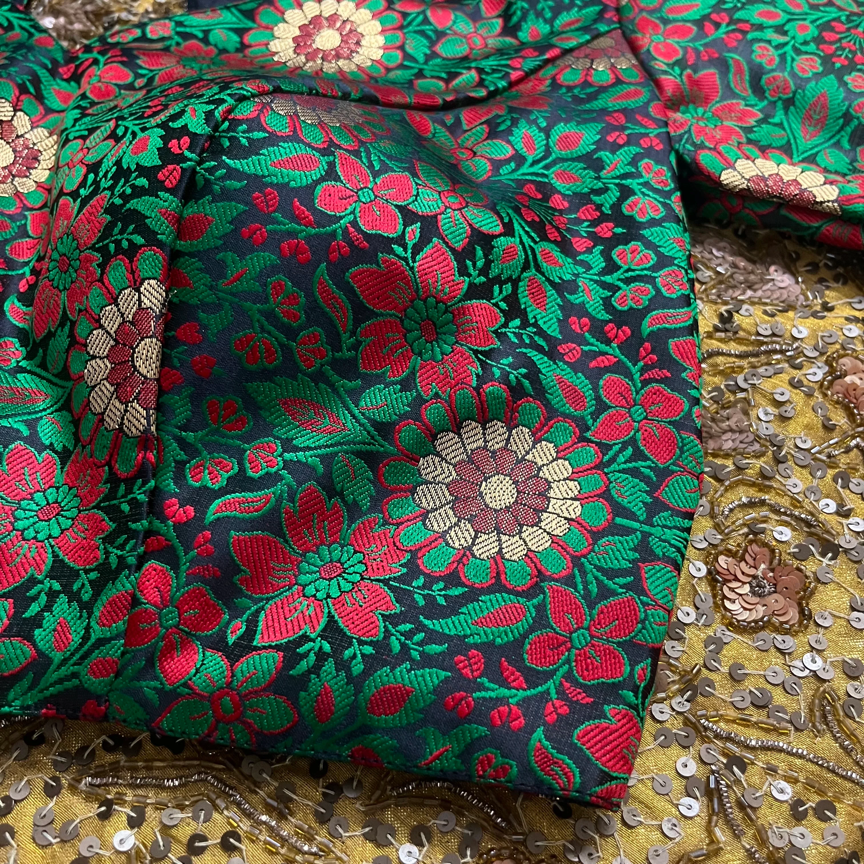 Dark green pre stitched silk blouse - Image 6
