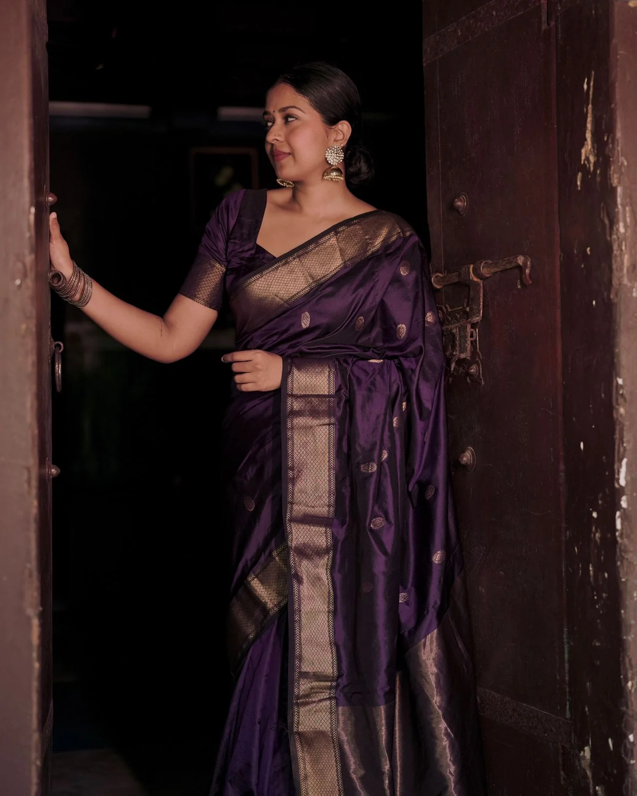 Dark purple Maheshwari silk saree with zari bootis all over - Image 10