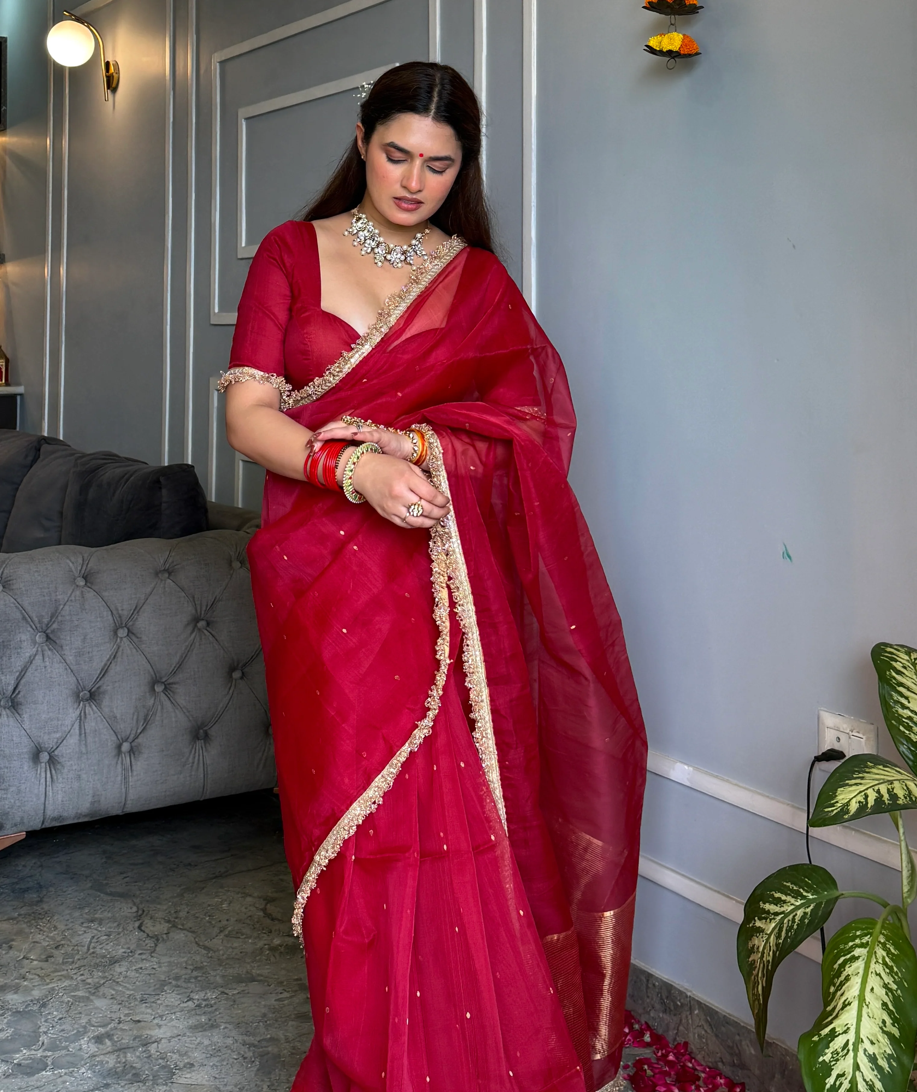 Dark rose chanderi silk saree with zari bootis all over - Image 2