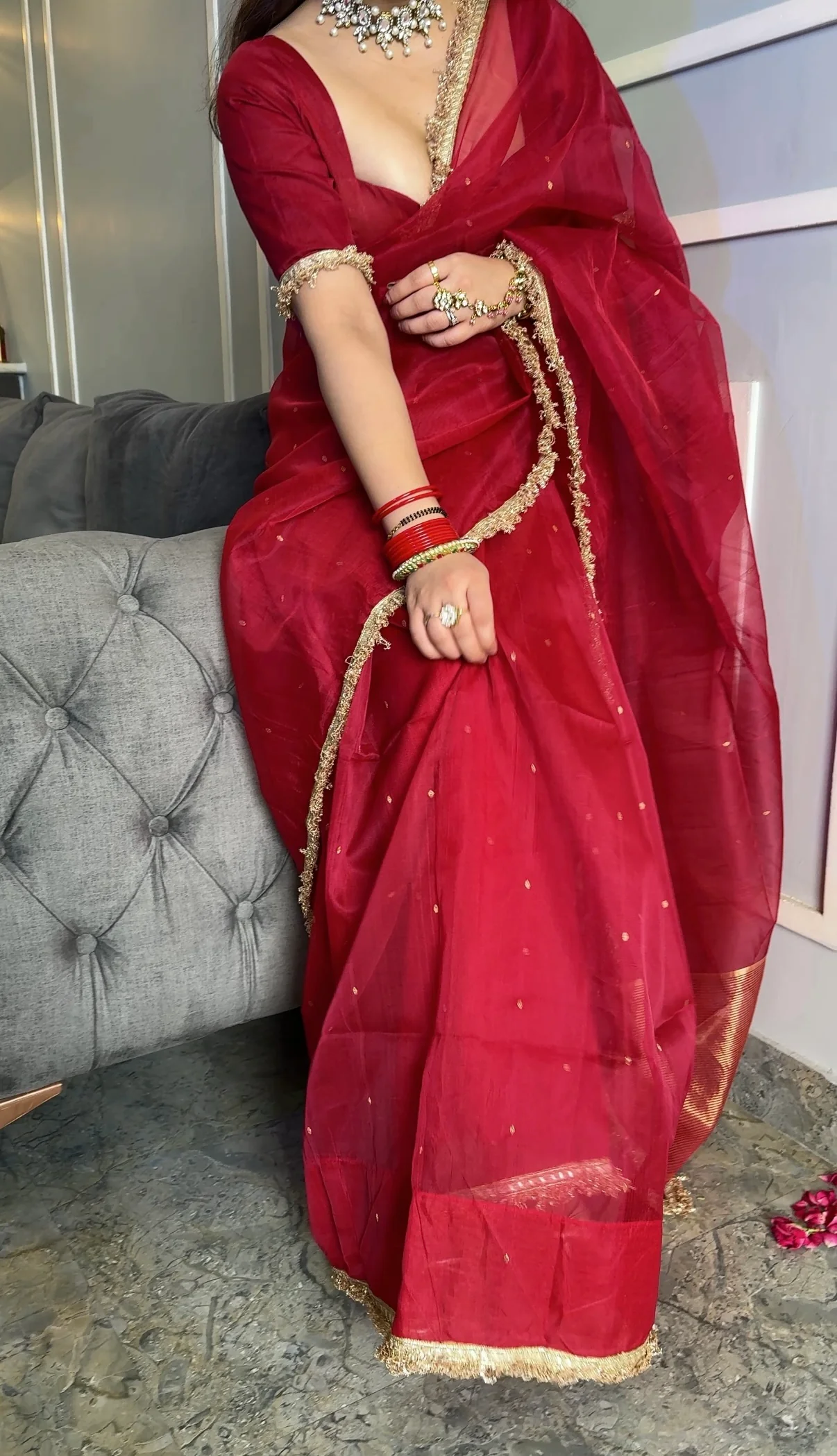 Dark rose chanderi silk saree with zari bootis all over - Image 5