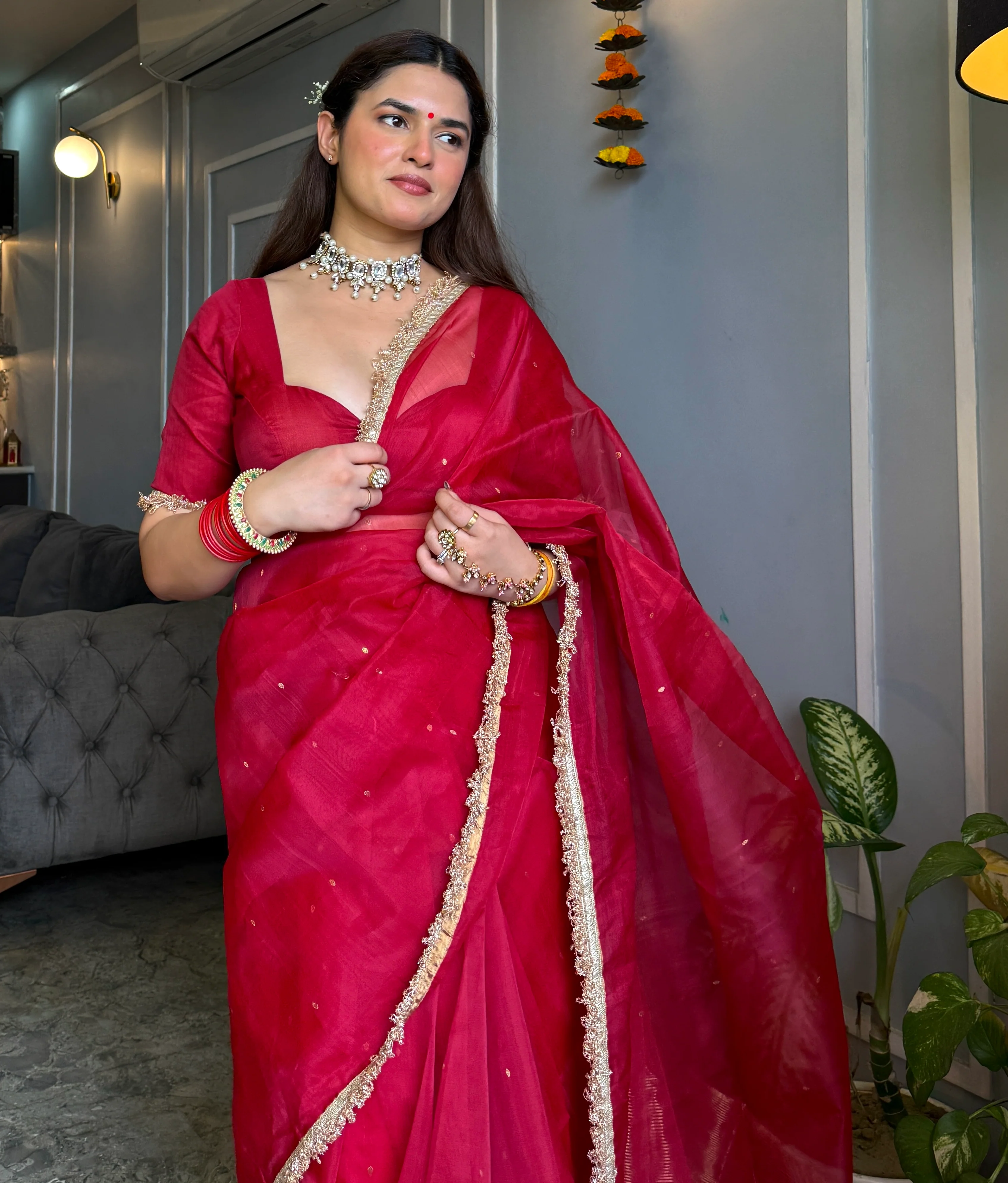 Dark rose chanderi silk saree with zari bootis all over - Image 8