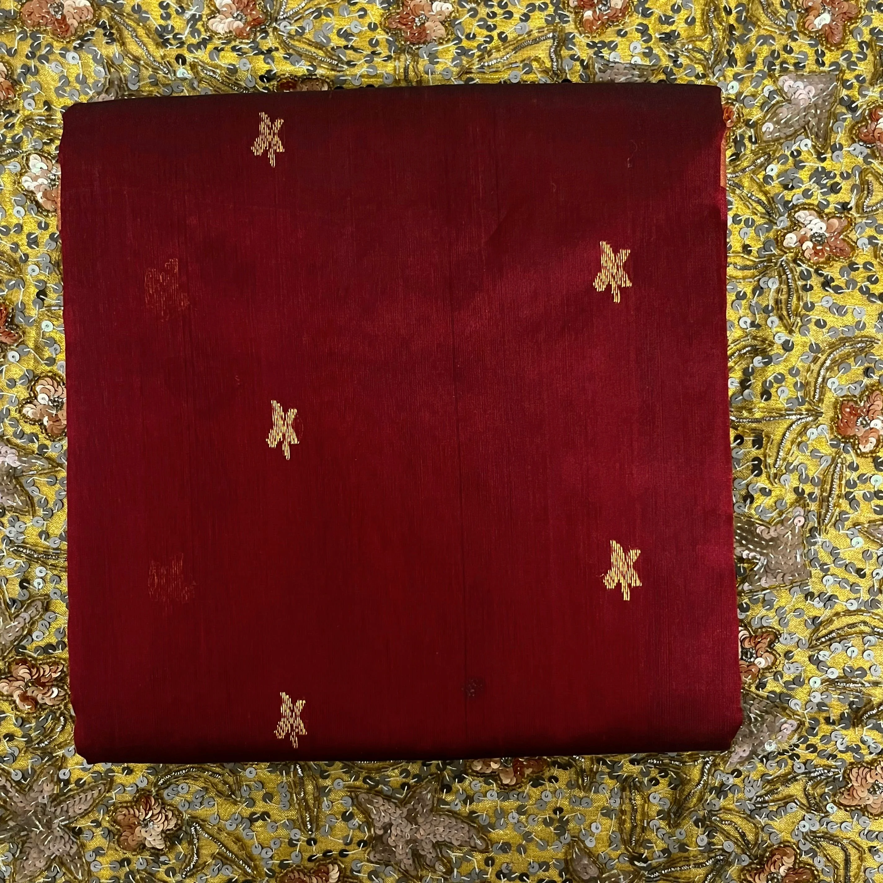 Deep maroon chanderi silk saree with flower bootis all over - Image 12
