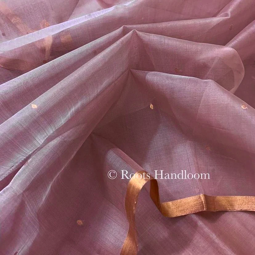 Dusty pink chanderi silk saree with zari bootis all over - Image 10