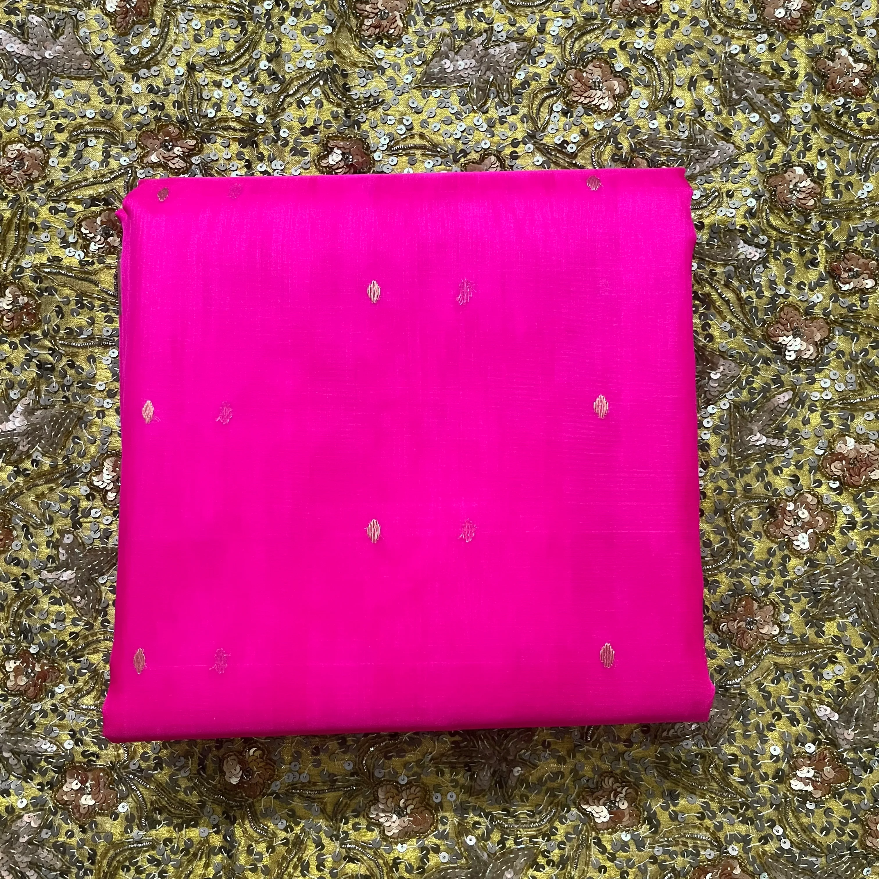 Fuschia pink Chanderi silk saree with zari bootis all over - Image 13