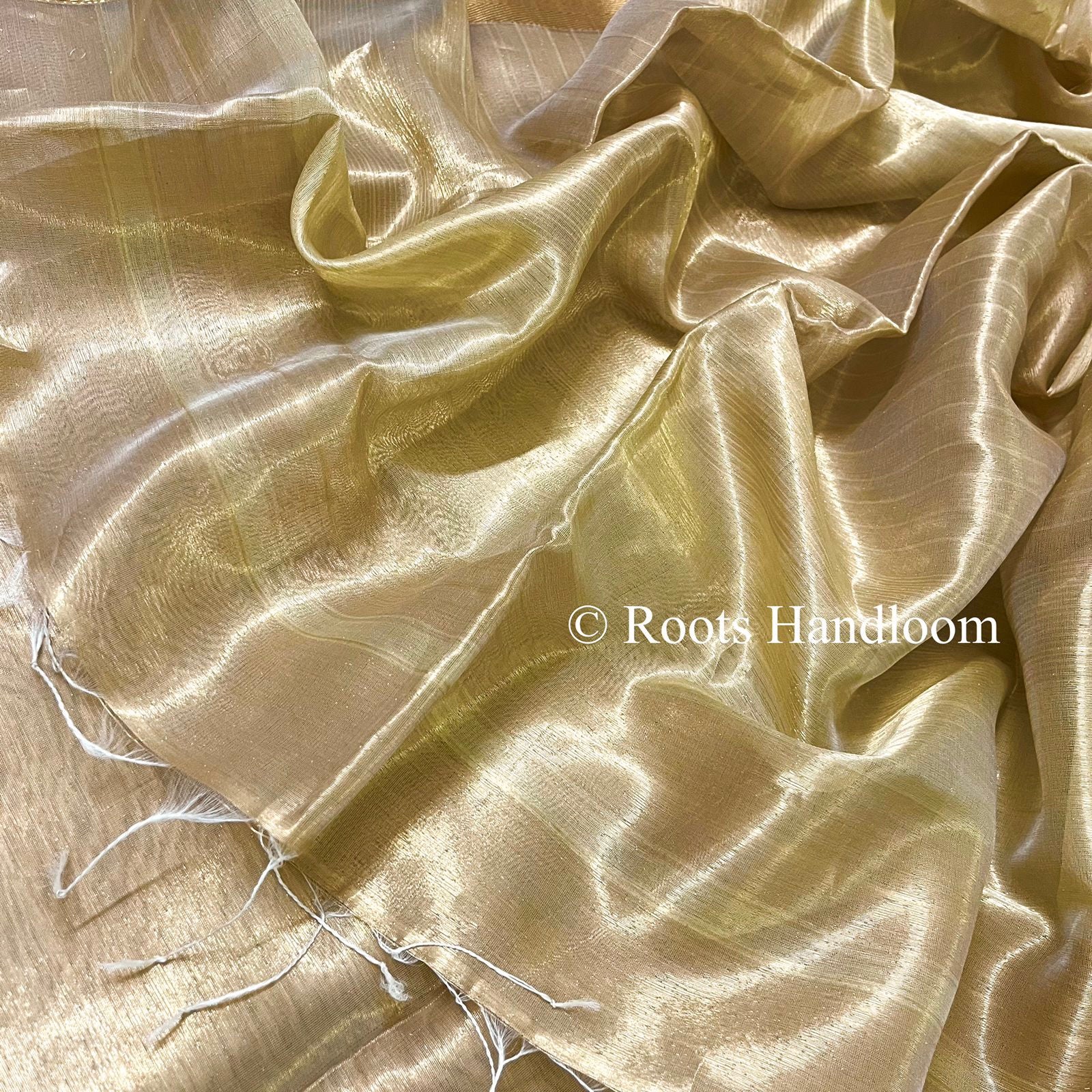 Gold Maheshwari Tissue Silk Saree with Zari Border - Image 4