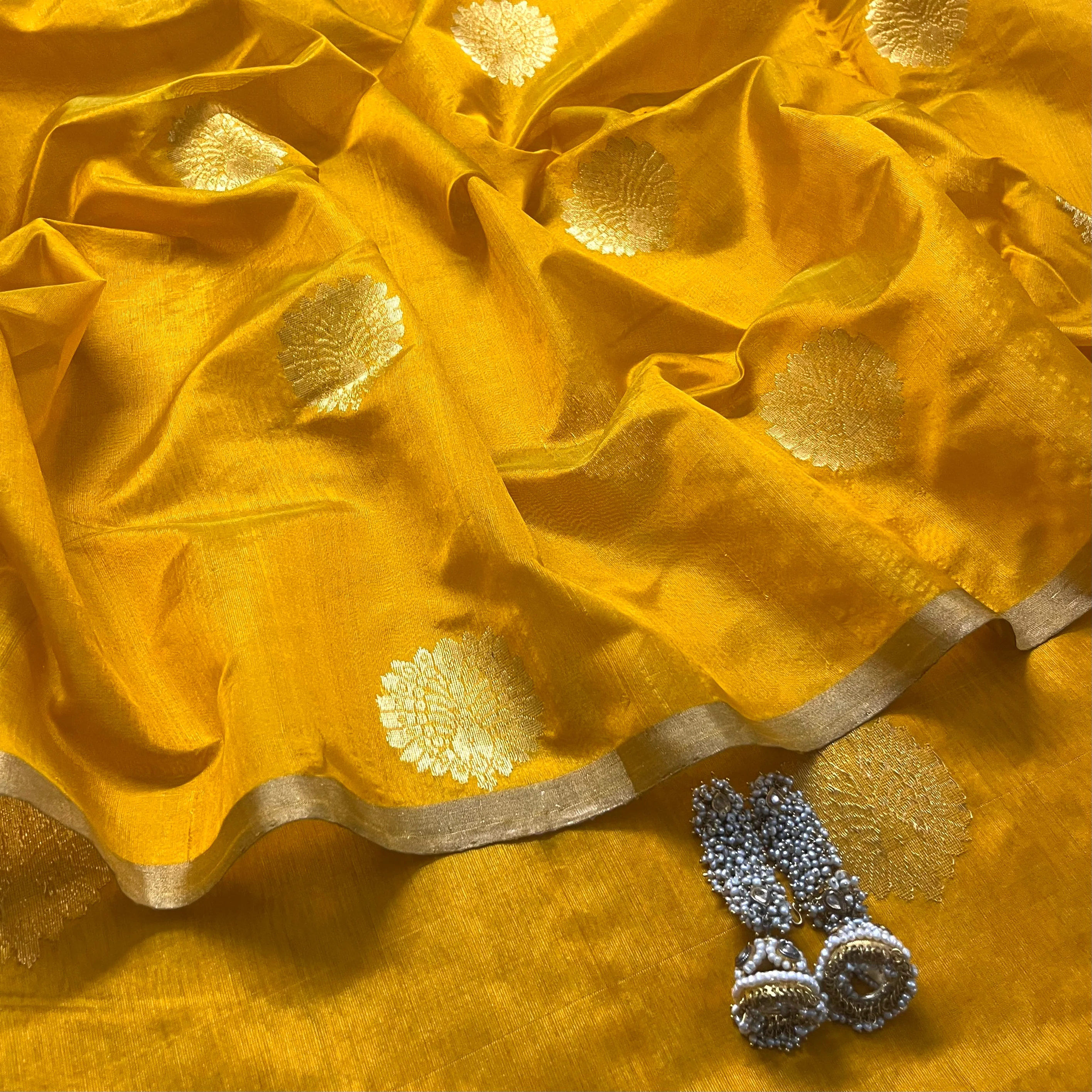 Yellow chanderi silk saree with mor motifs all over - Image 15
