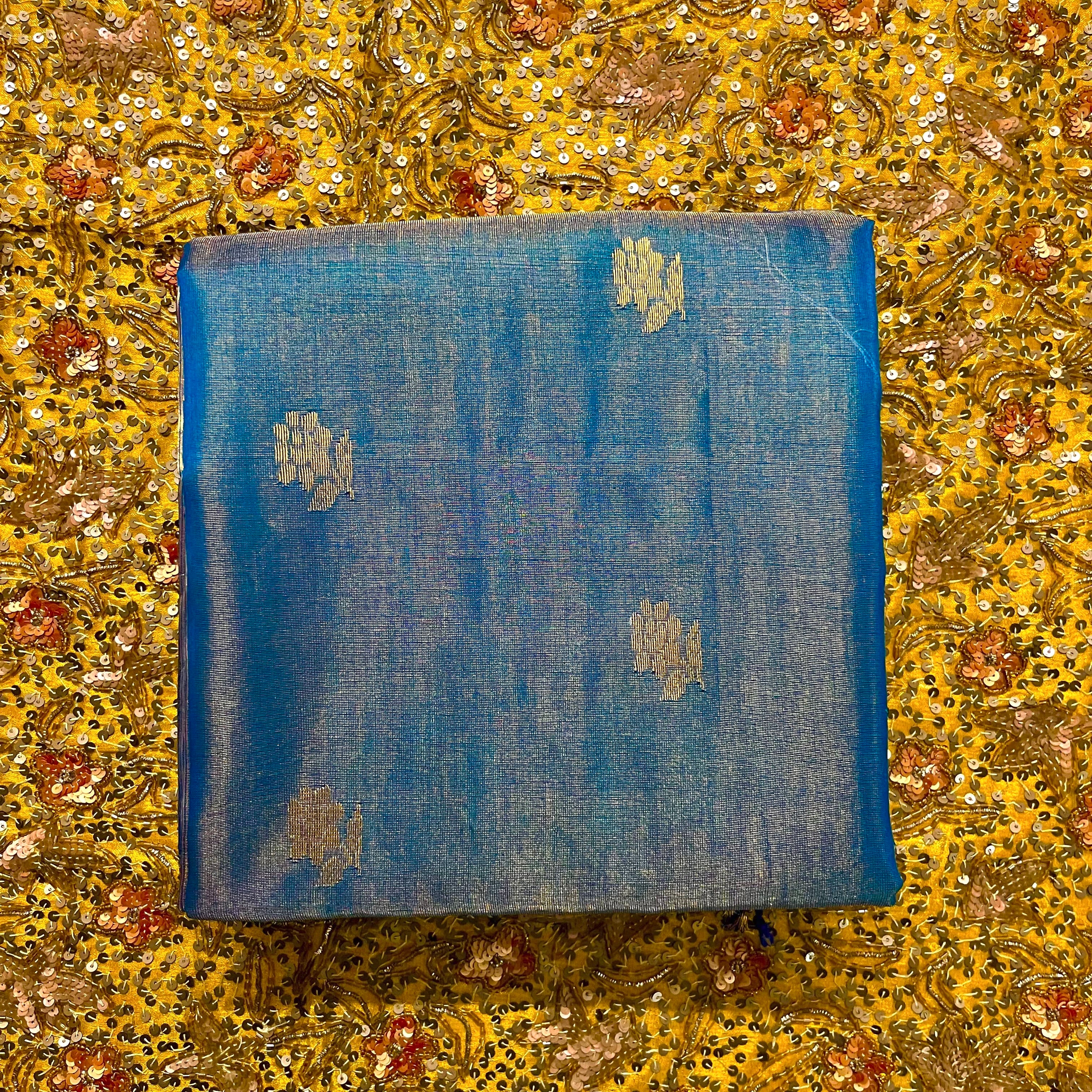 Peacock blue maheshwari tissue silk saree with flower motifs all over - Image 9