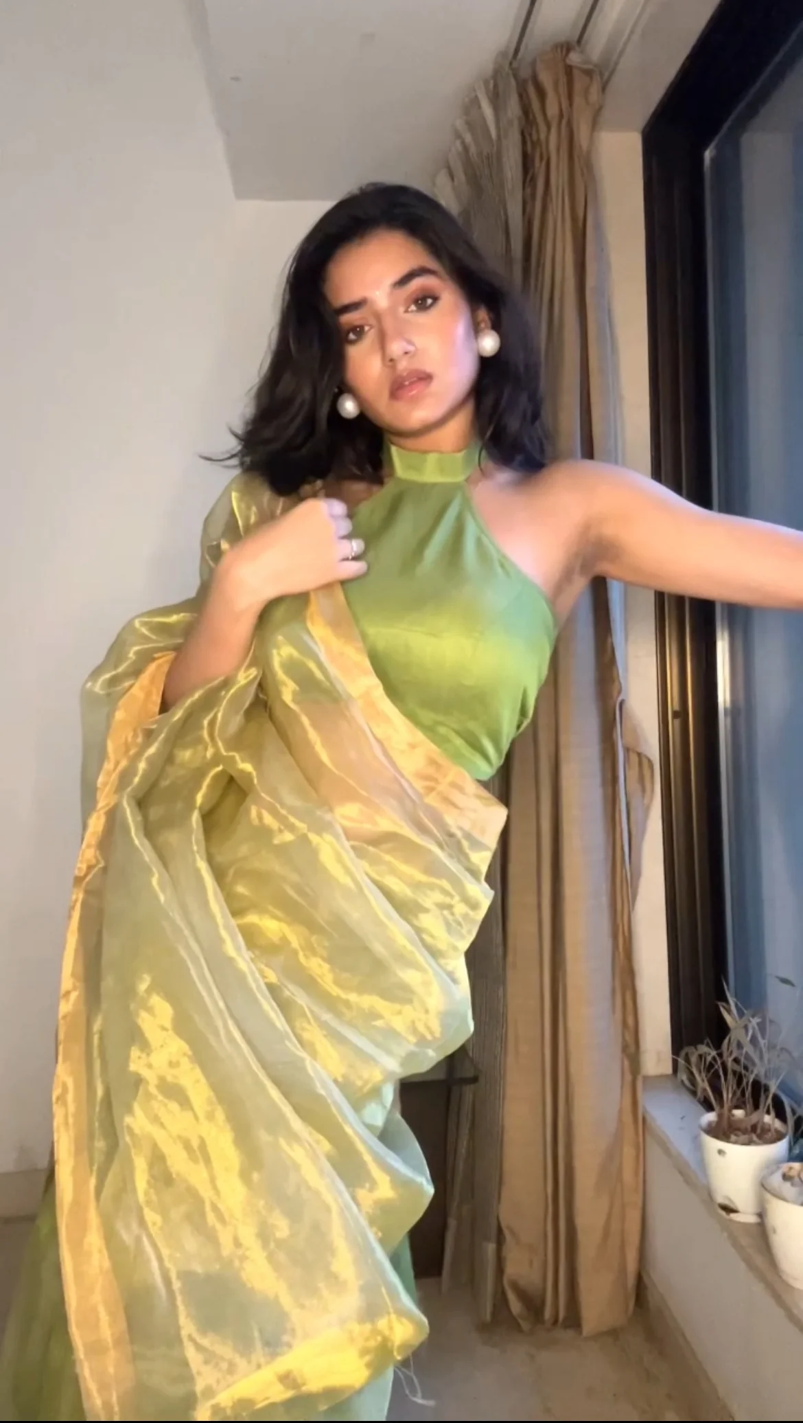 Lime green maheshwari saree with zari lines all over - Image 13