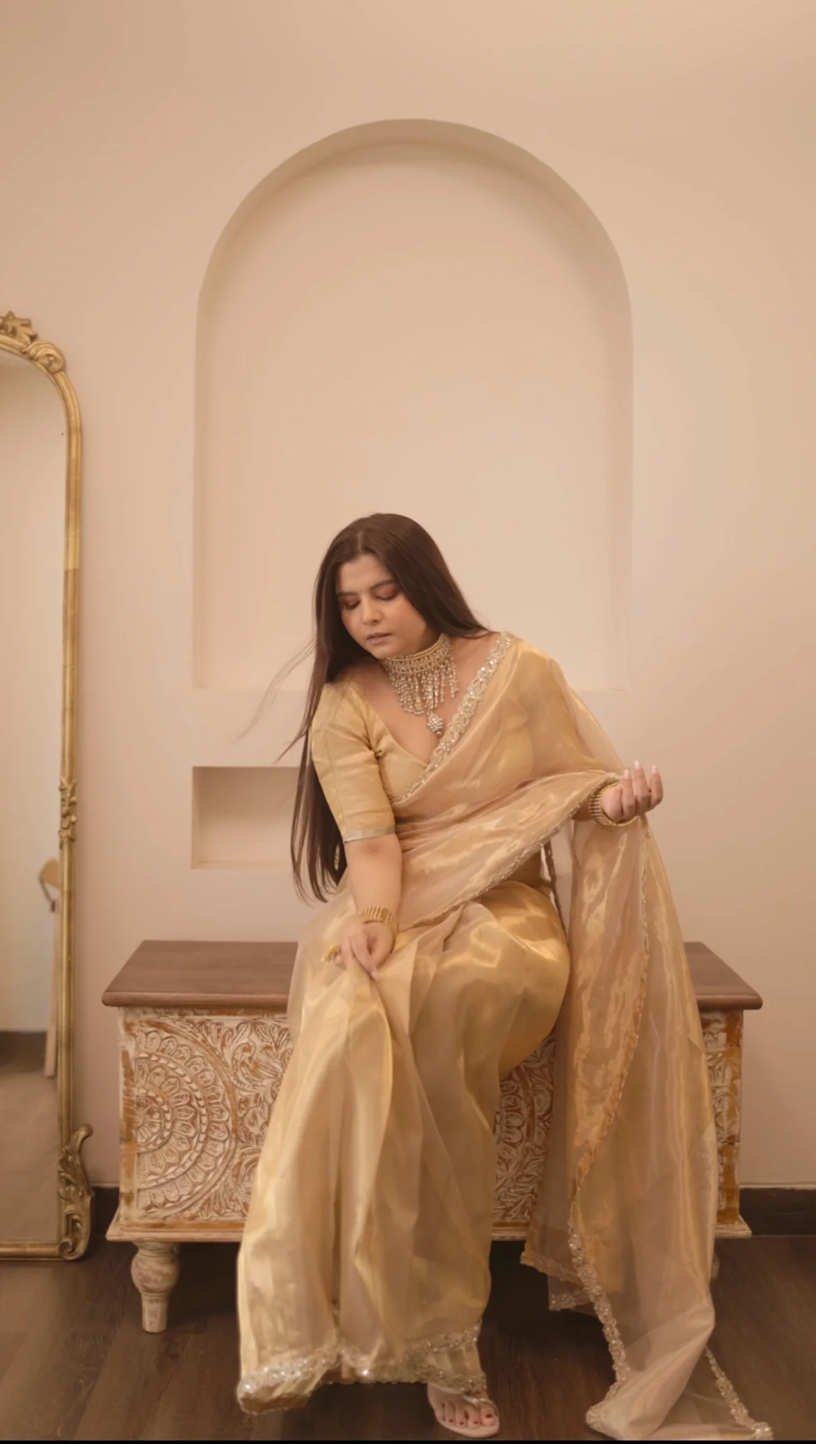 Molten gold chanderi tissue silk saree with intricate work border - Image 18