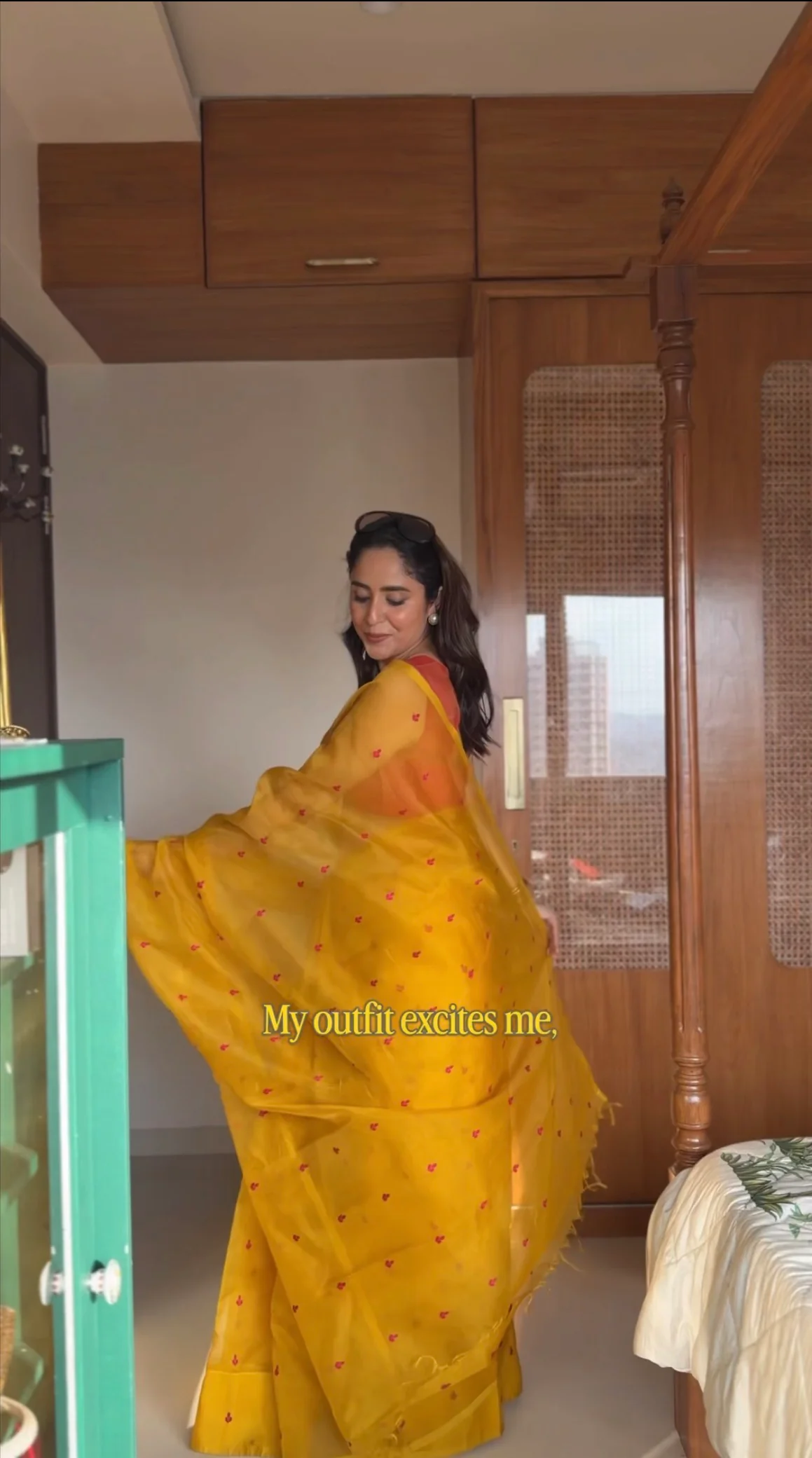 Mustard and pink Chanderi silk saree with resham bootis all over - Image 20
