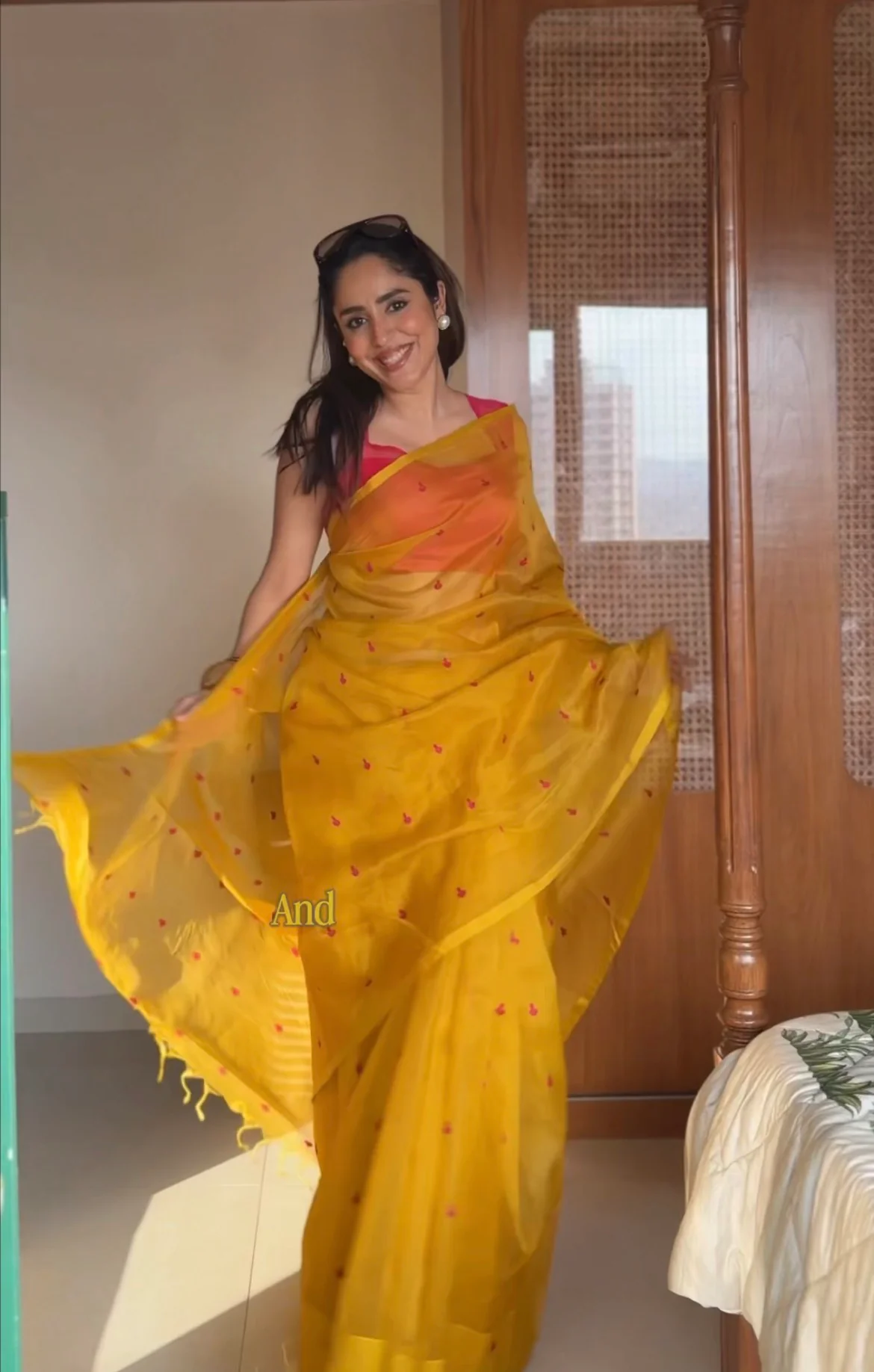 Mustard and pink Chanderi silk saree with resham bootis all over - Image 4
