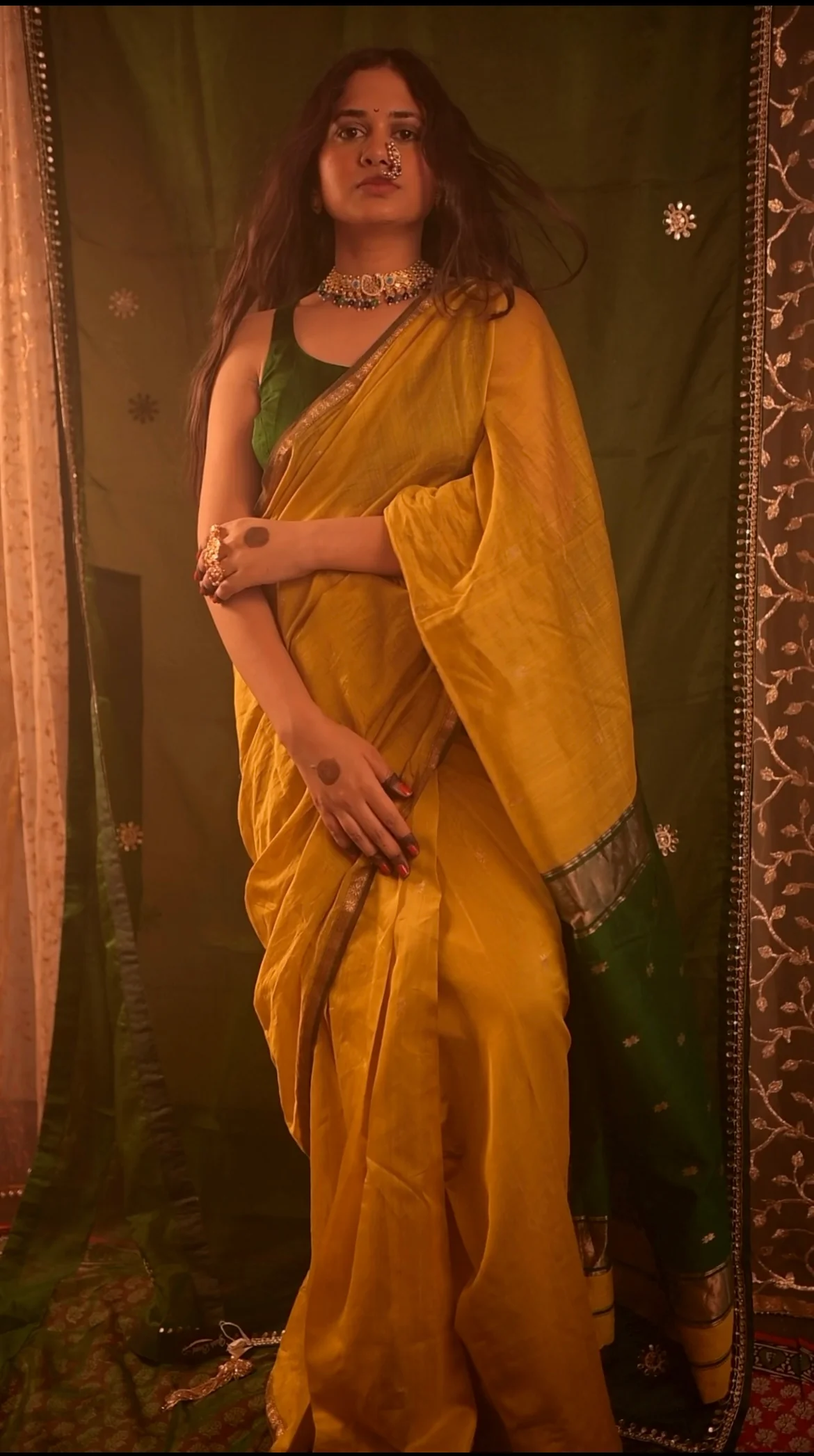 Mustard & green Maheshwari saree with flower bootis all over - Image 13