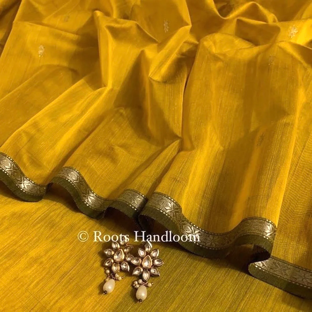 Mustard & green Maheshwari saree with flower bootis all over - Image 8