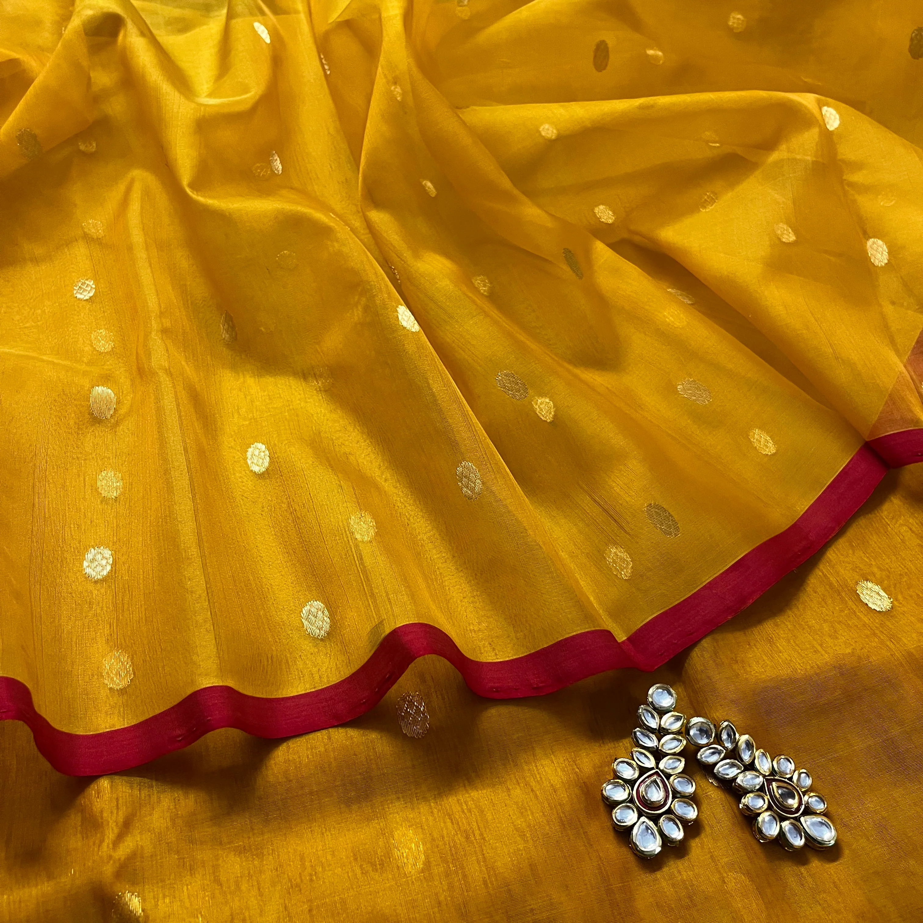 Mustard red Chanderi silk saree with zari bootis all over - Image 3