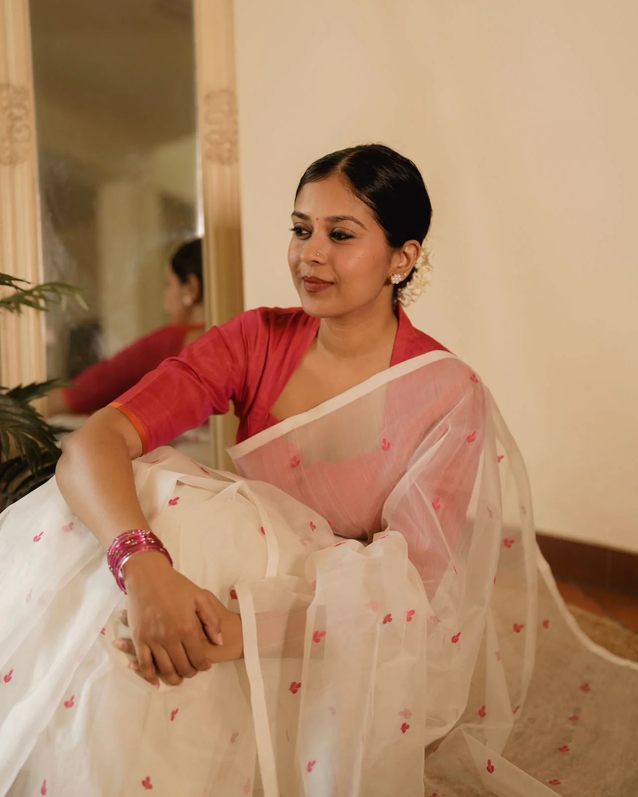 Off white and pink Chanderi silk saree with resham bootis all over - Image 6