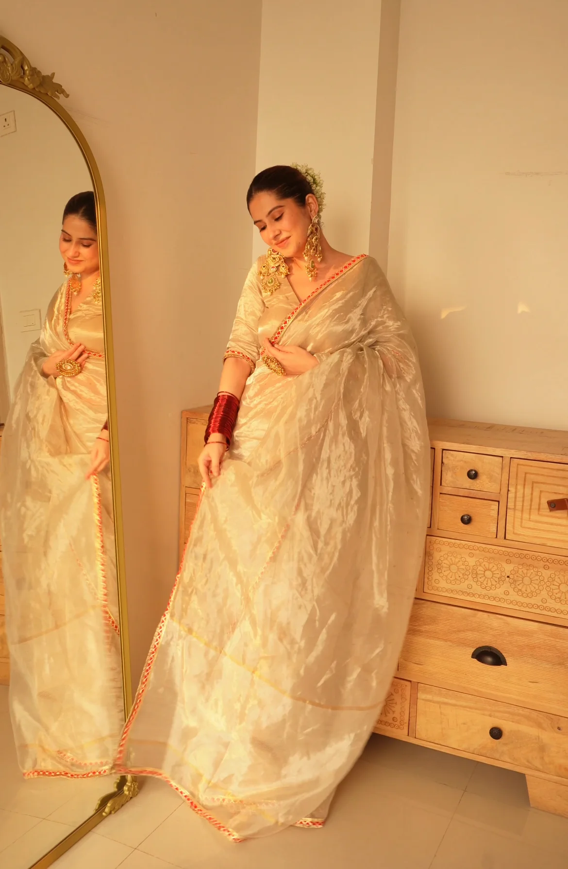 Chantilly cream and red Chanderi tissue silk saree with zari bootis all over - Image 11
