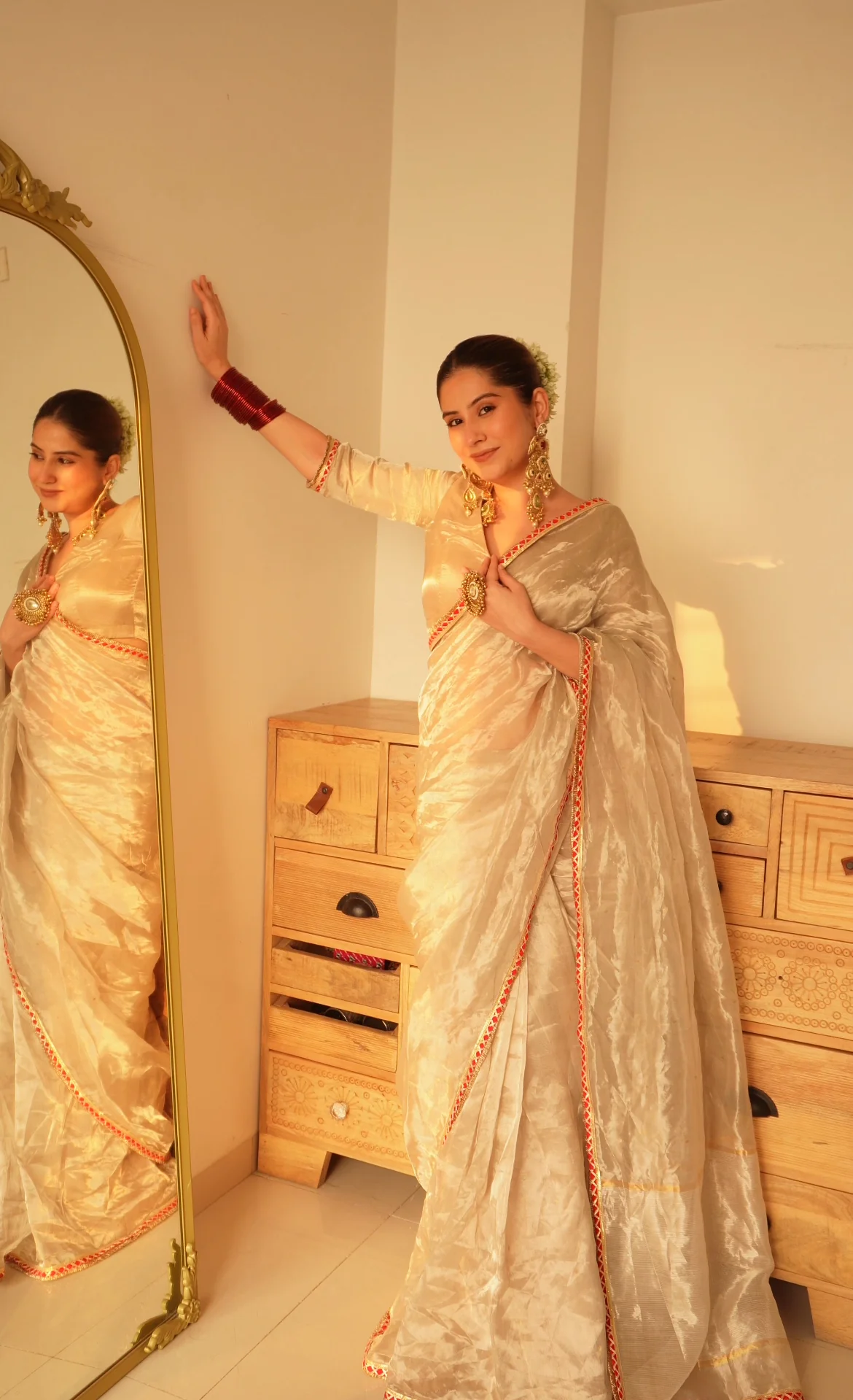 Chantilly cream and red Chanderi tissue silk saree with zari bootis all over - Image 14