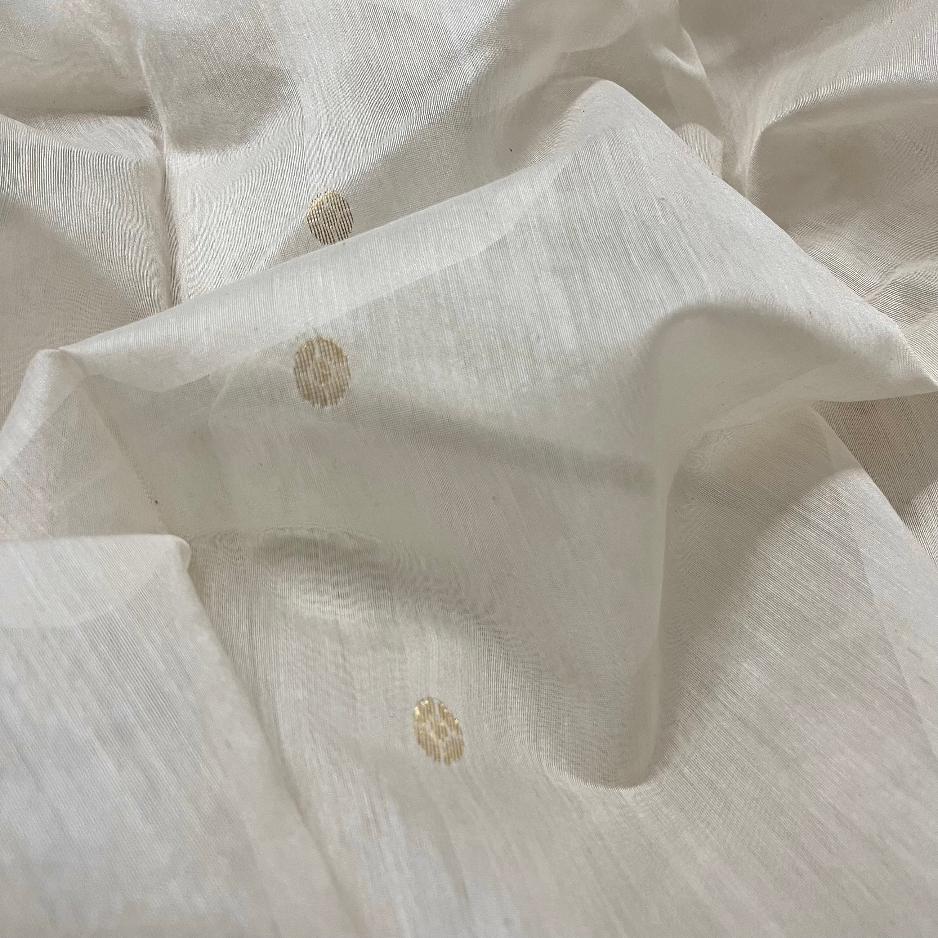 Off white Chanderi saree with zari bootis all over and zari motifs on pallu - Image 5