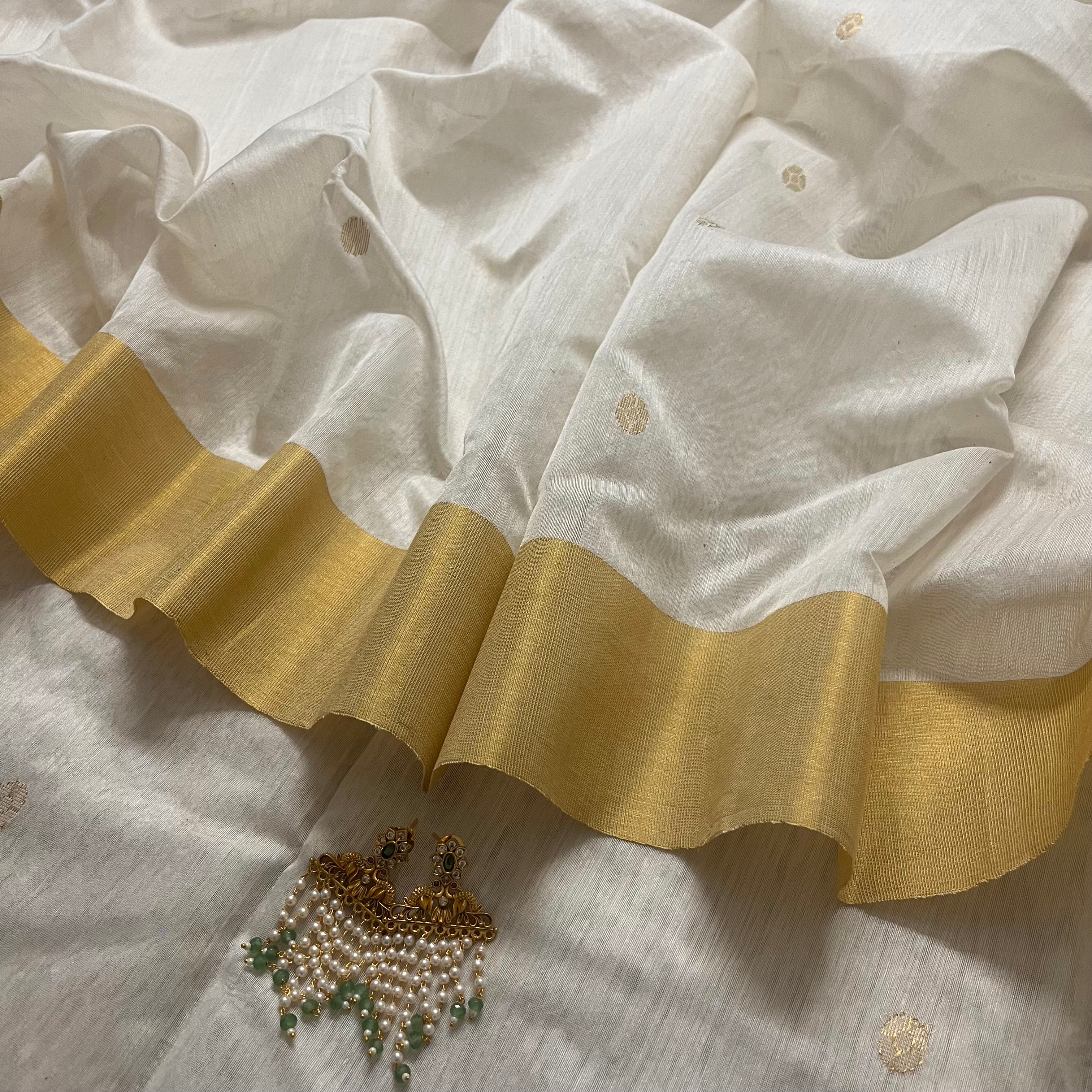 Off white Chanderi saree with zari bootis all over and zari motifs on pallu - Image 7