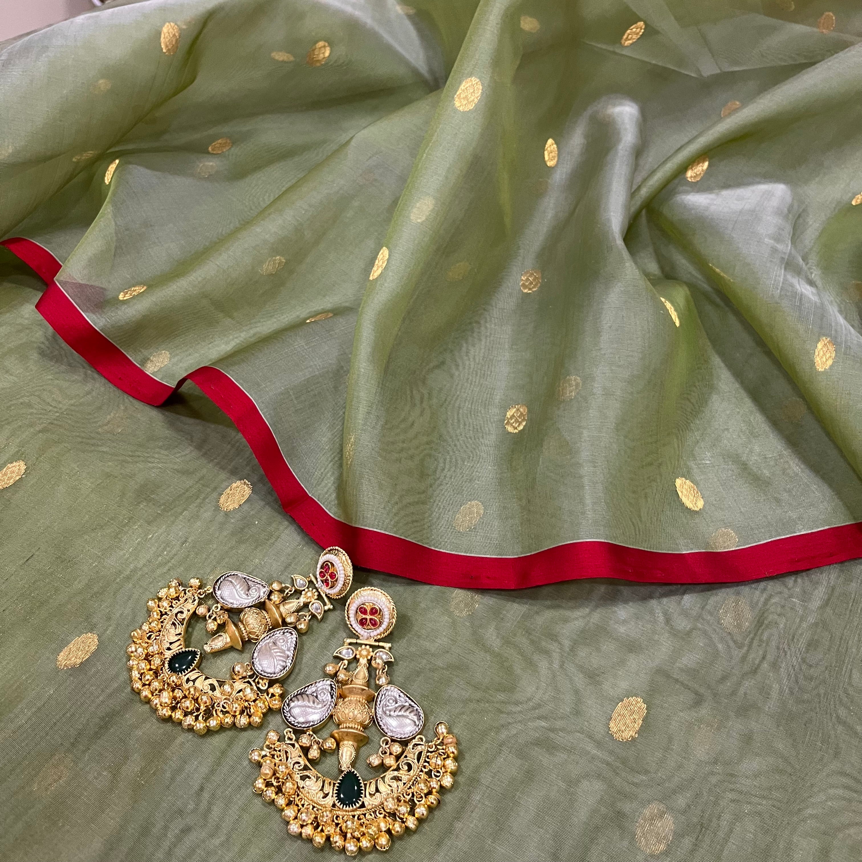 Olive gold &red Chanderi silk saree with zari bootis all over - Image 4