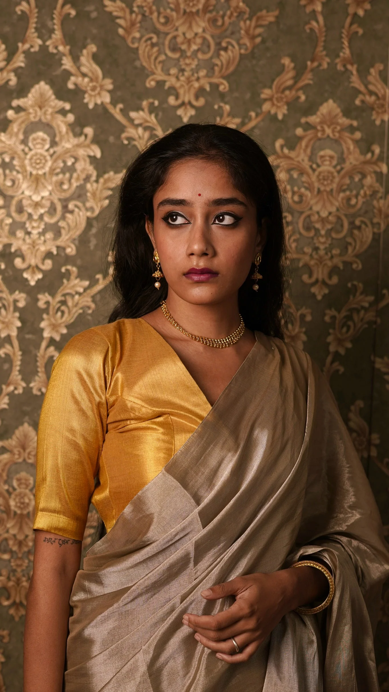 Royal silver chanderi tissue silk saree - Image 14
