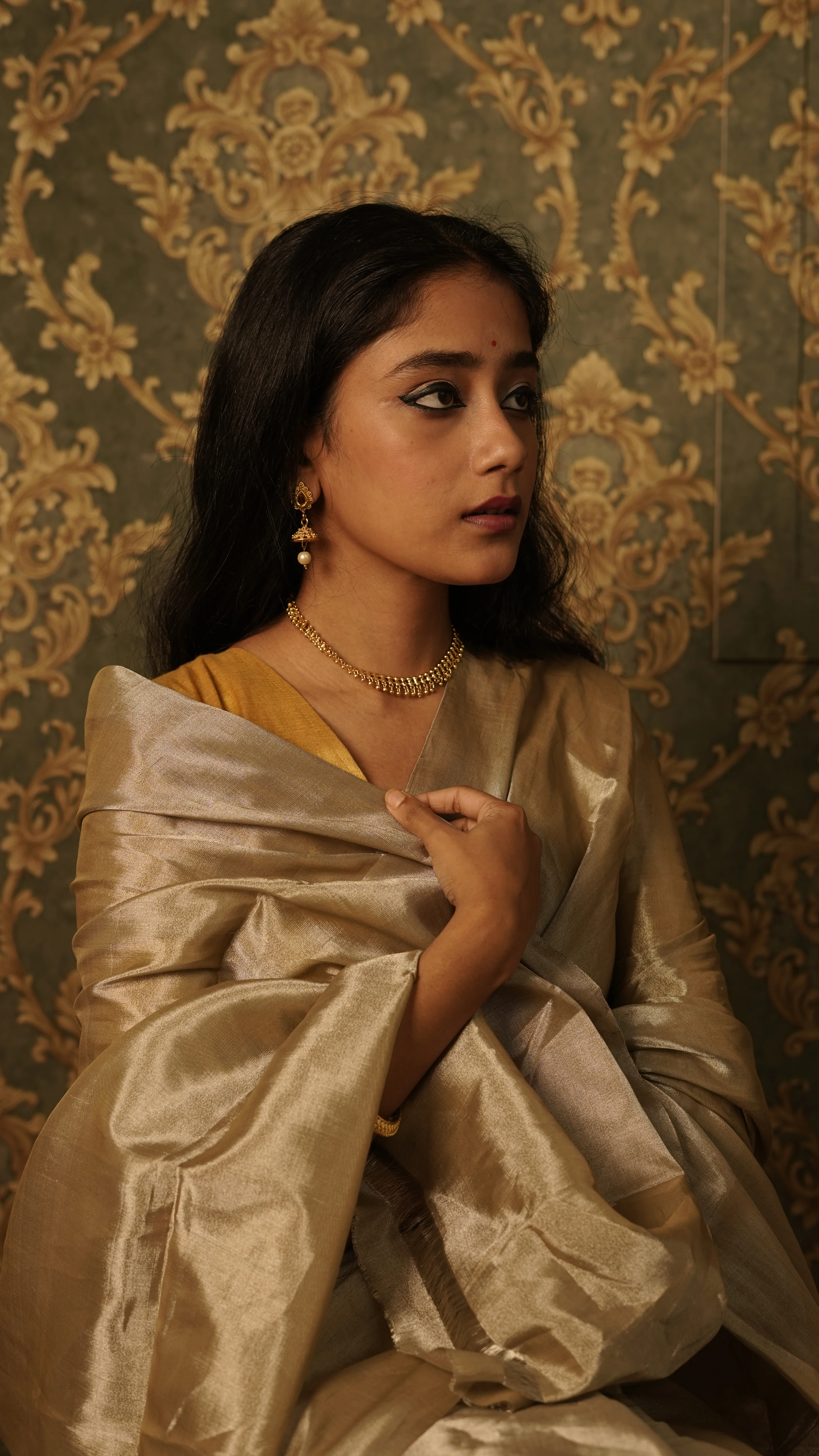 Royal silver chanderi tissue silk saree - Image 18