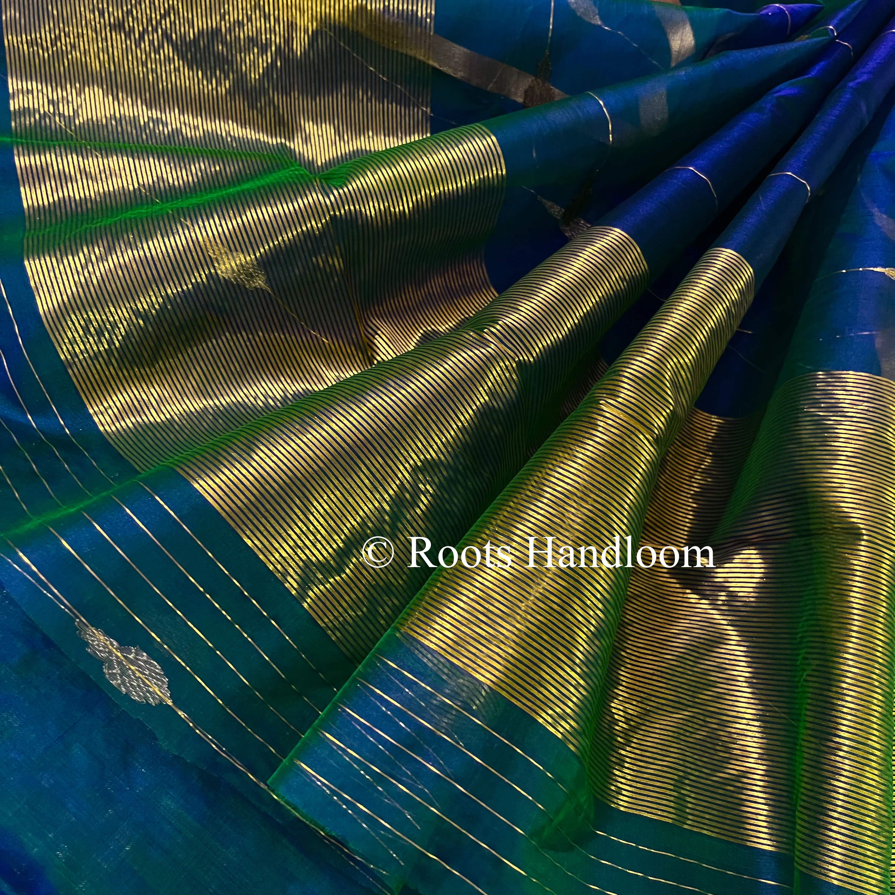 Peacock Blue & Green Dual Tone Chanderi Organza Silk Saree with Jhumka Motifs all over - Image 3