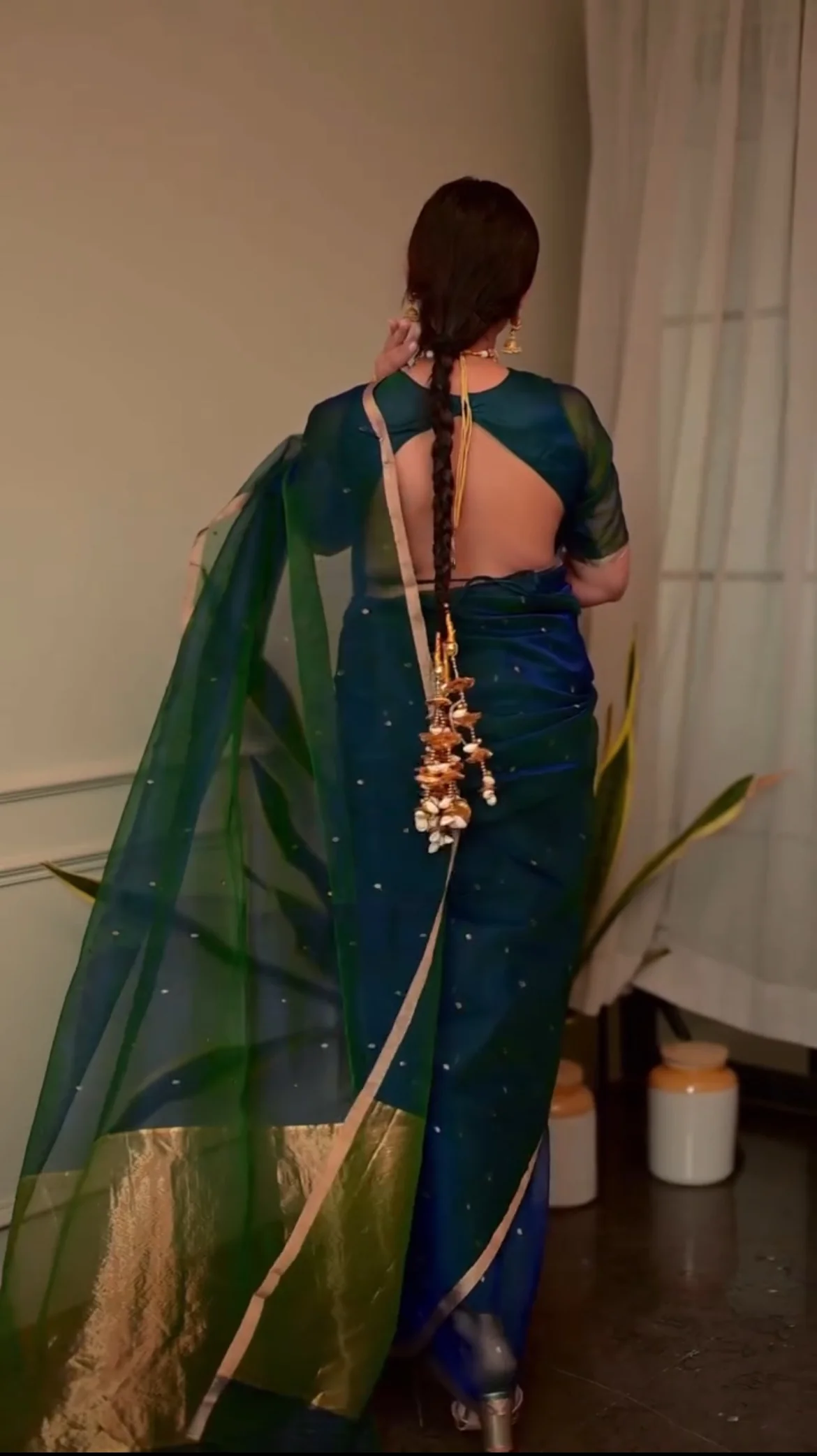 Peacock Blue & Green Dual Tone Chanderi Organza Silk Saree with Zari Bootis all over - Image 14