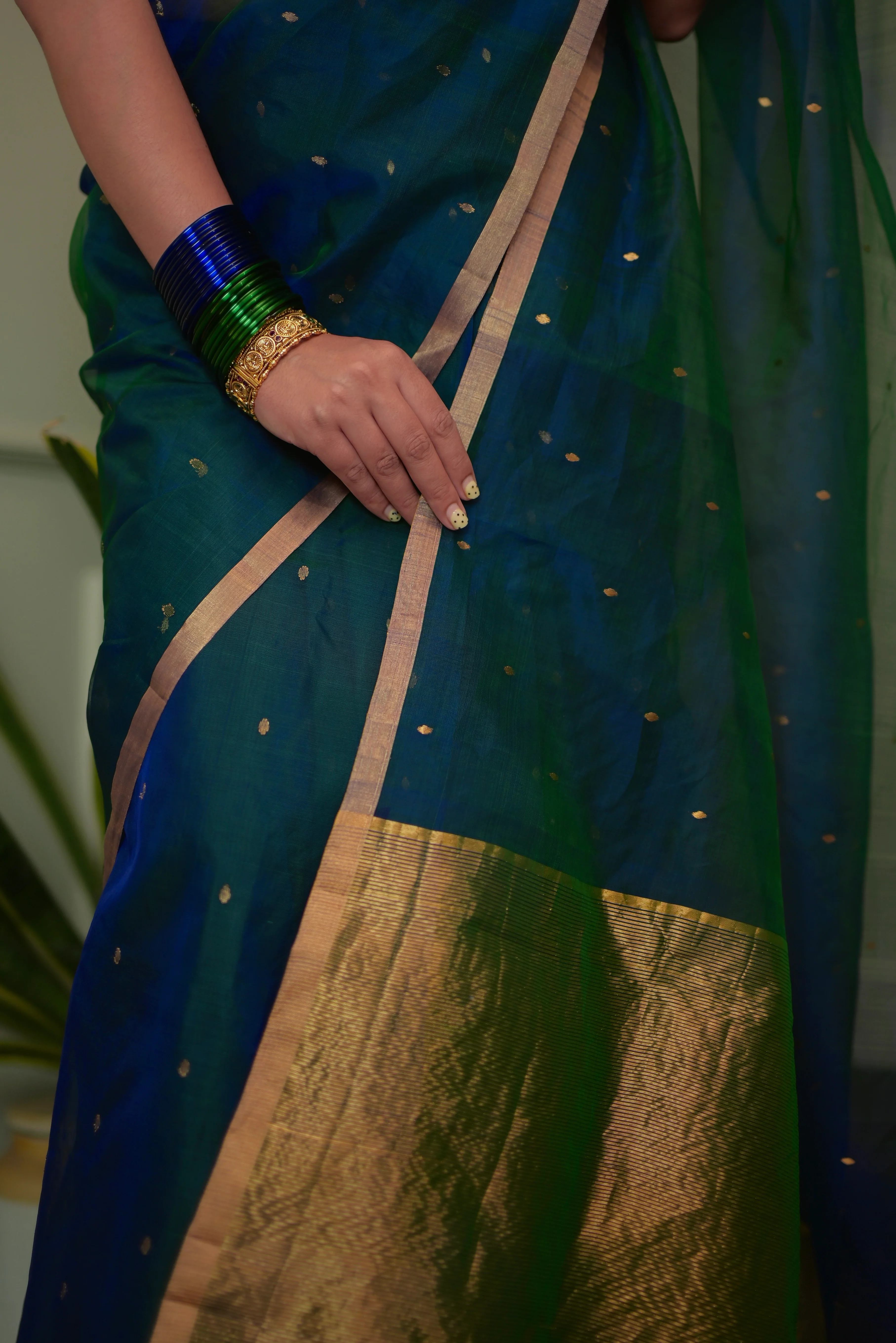 Peacock Blue & Green Dual Tone Chanderi Organza Silk Saree with Zari Bootis all over - Image 20