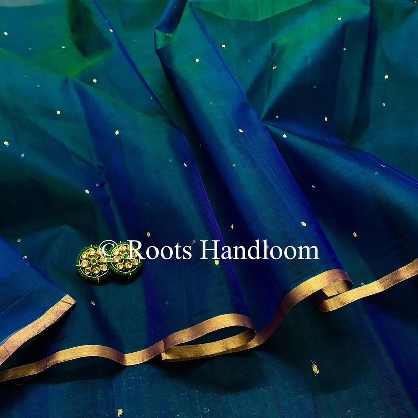 Peacock Blue & Green Dual Tone Chanderi Organza Silk Saree with Zari Bootis all over - Image 9