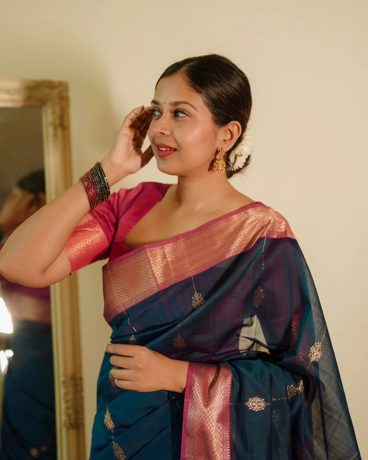 Peacock blue and pink Maheshwari saree with zari motifs all over - Image 13