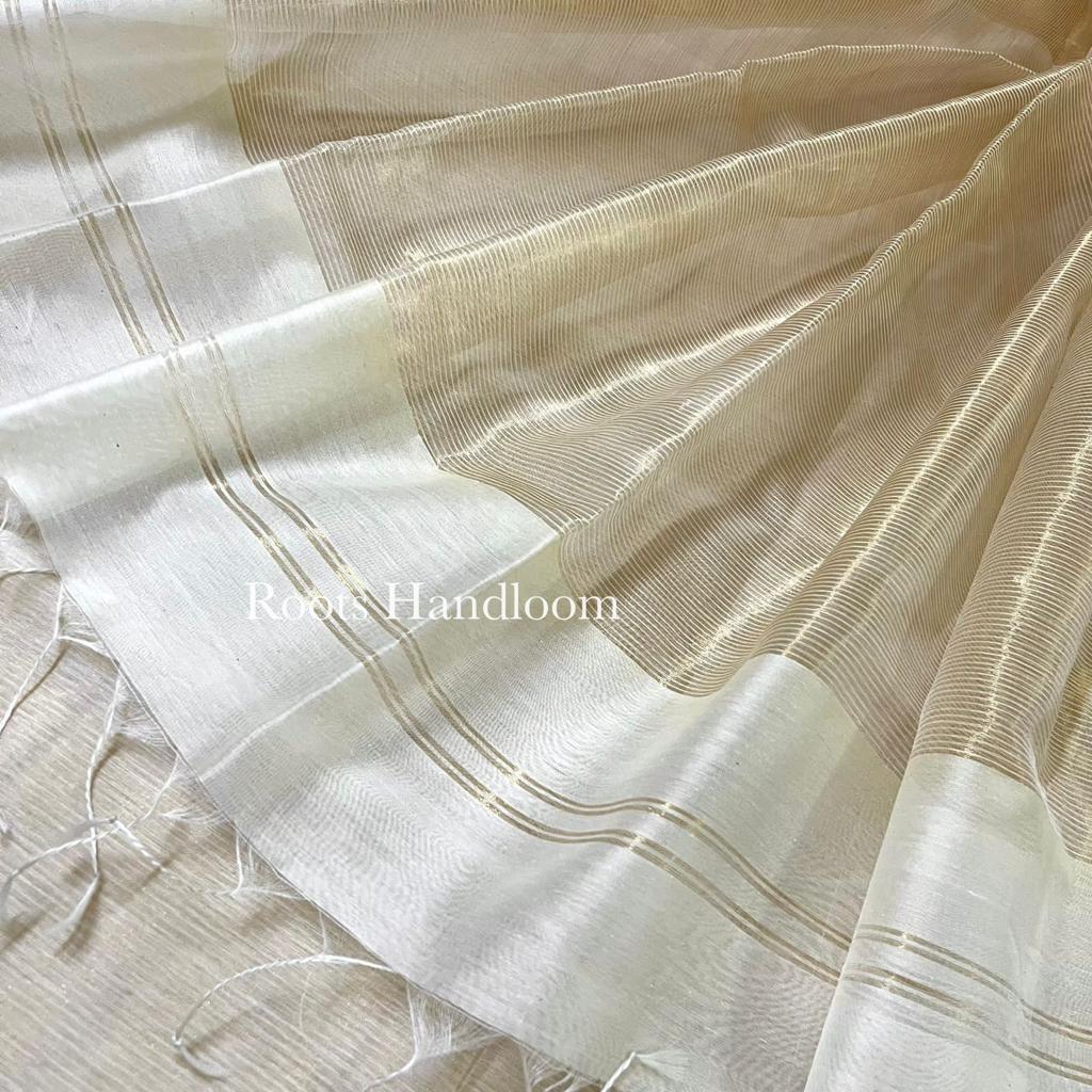 Off-White & Gold Maheshwari Saree with Zari lines all over - Image 5