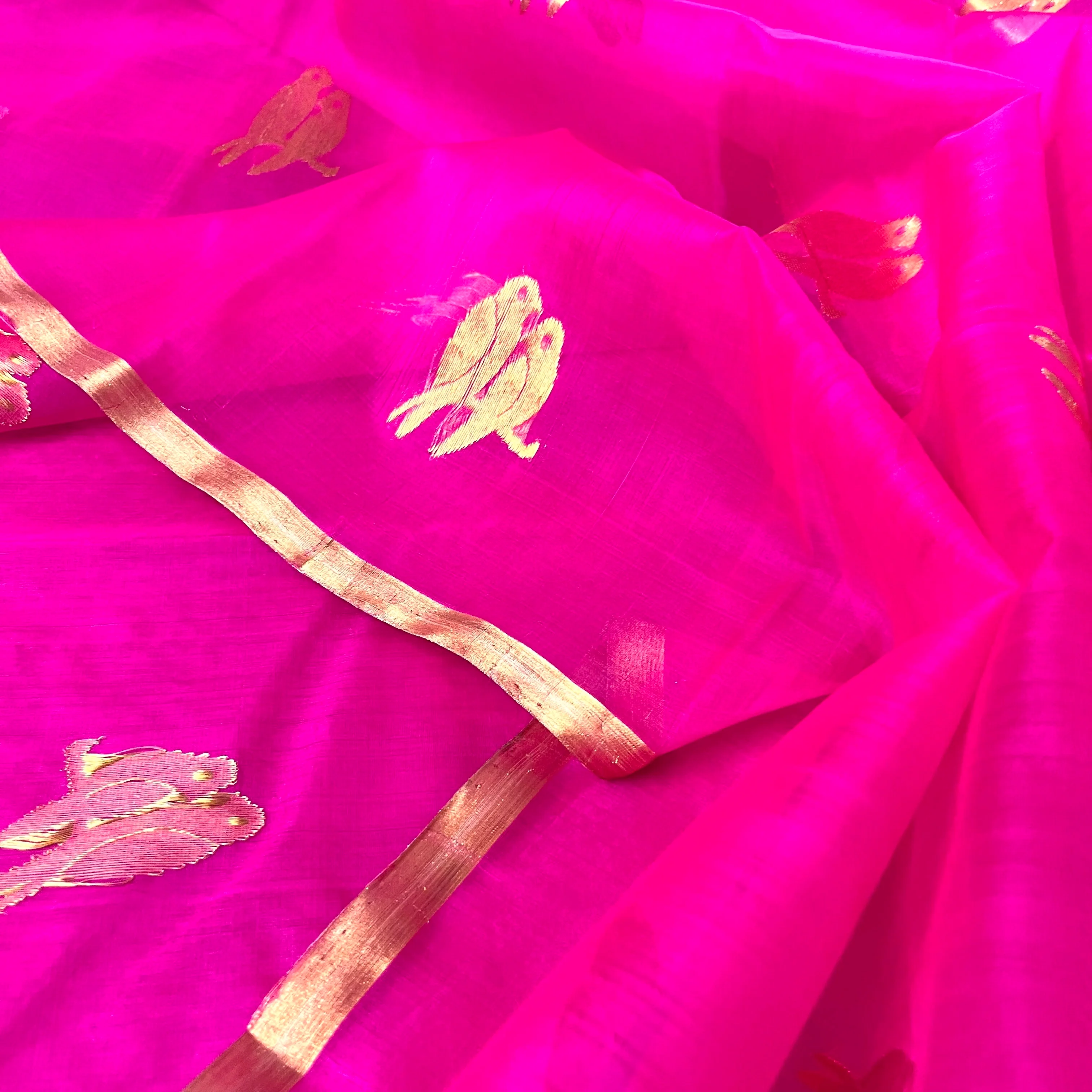 Pink chanderi organza silk saree with bird motifs all over - Image 13