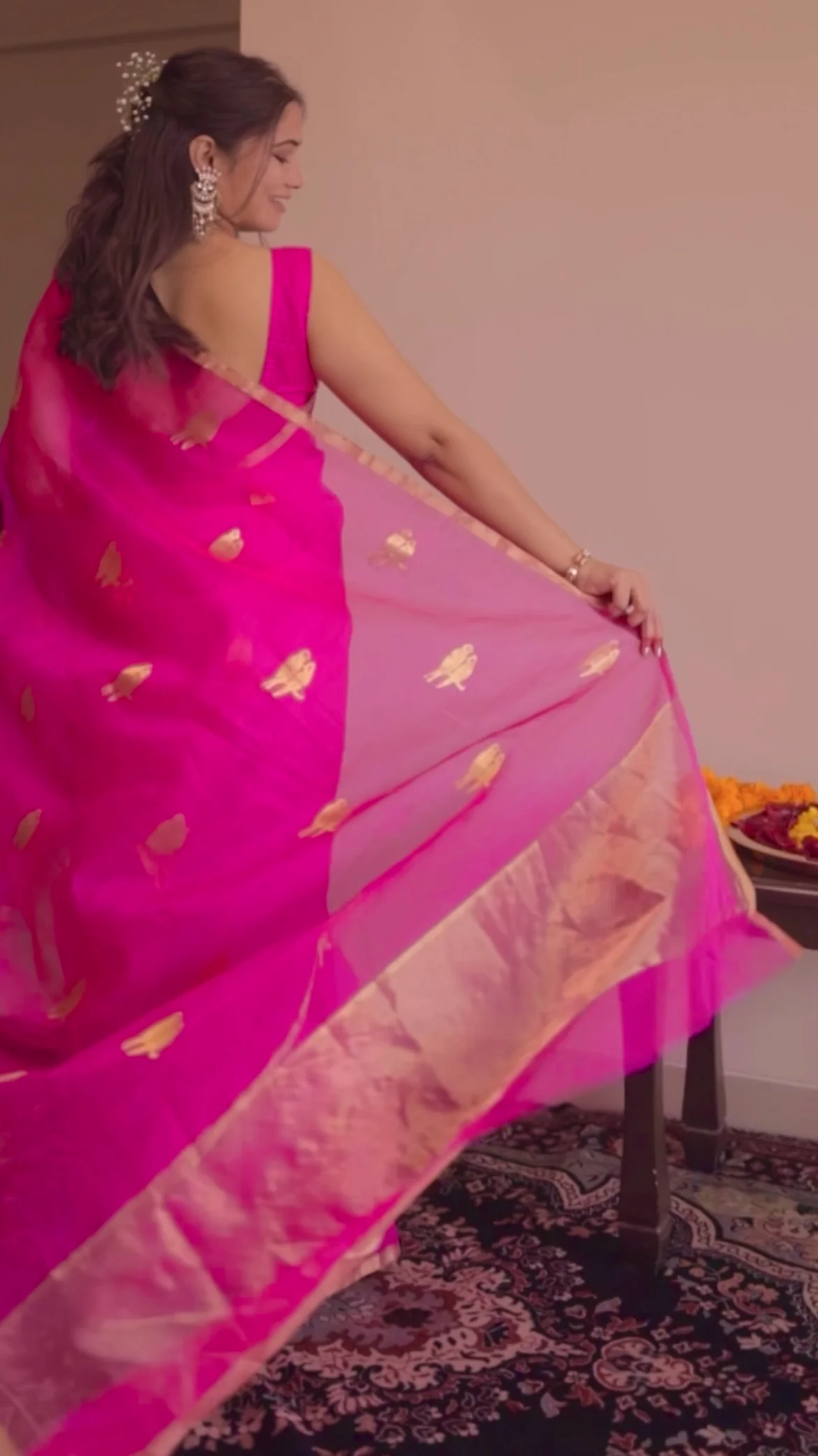 Pink chanderi organza silk saree with bird motifs all over - Image 8
