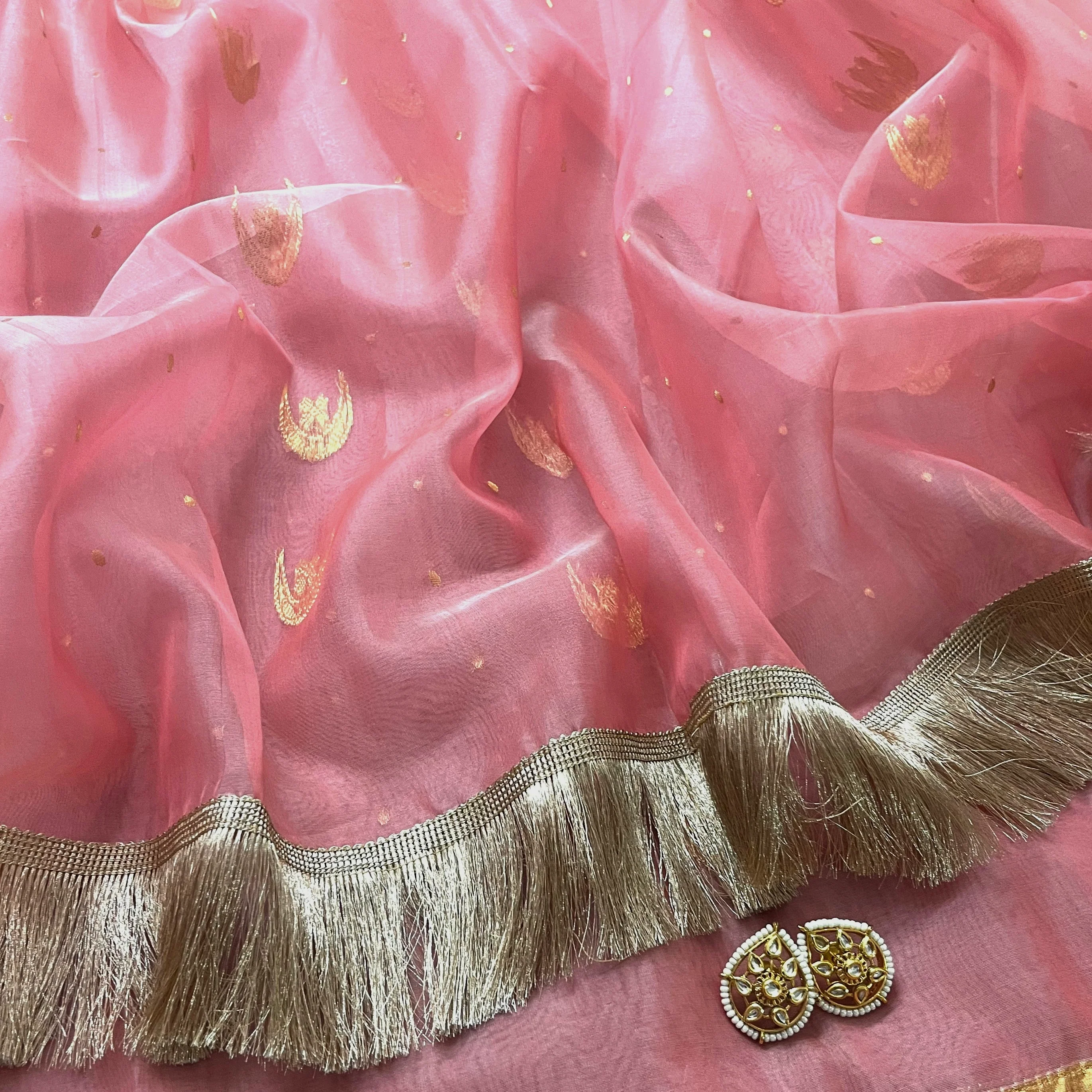Ballet Pink chanderi silk saree with zari bootis and chaand bootis all over - Image 5