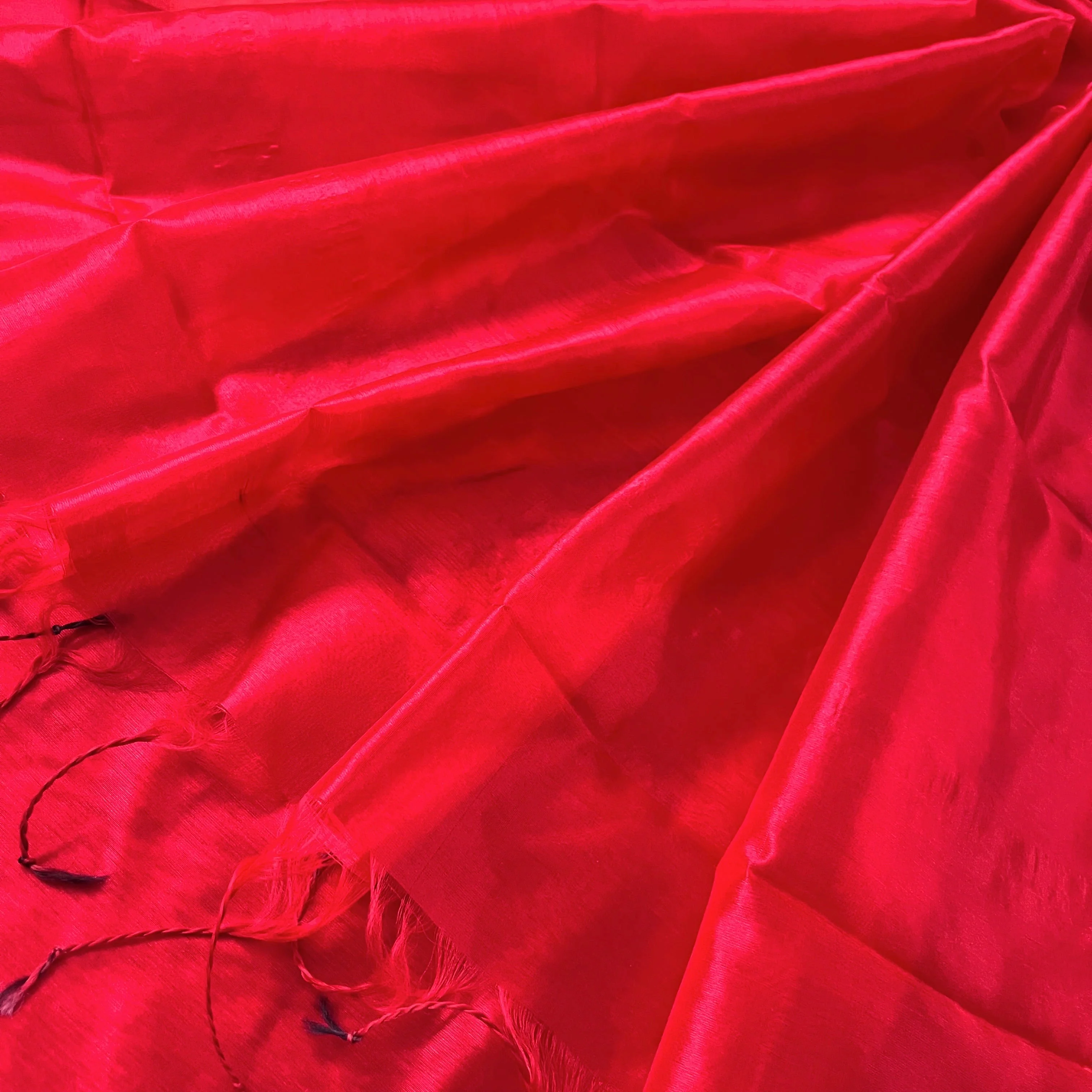 Red chanderi silk saree with silk border - Image 3