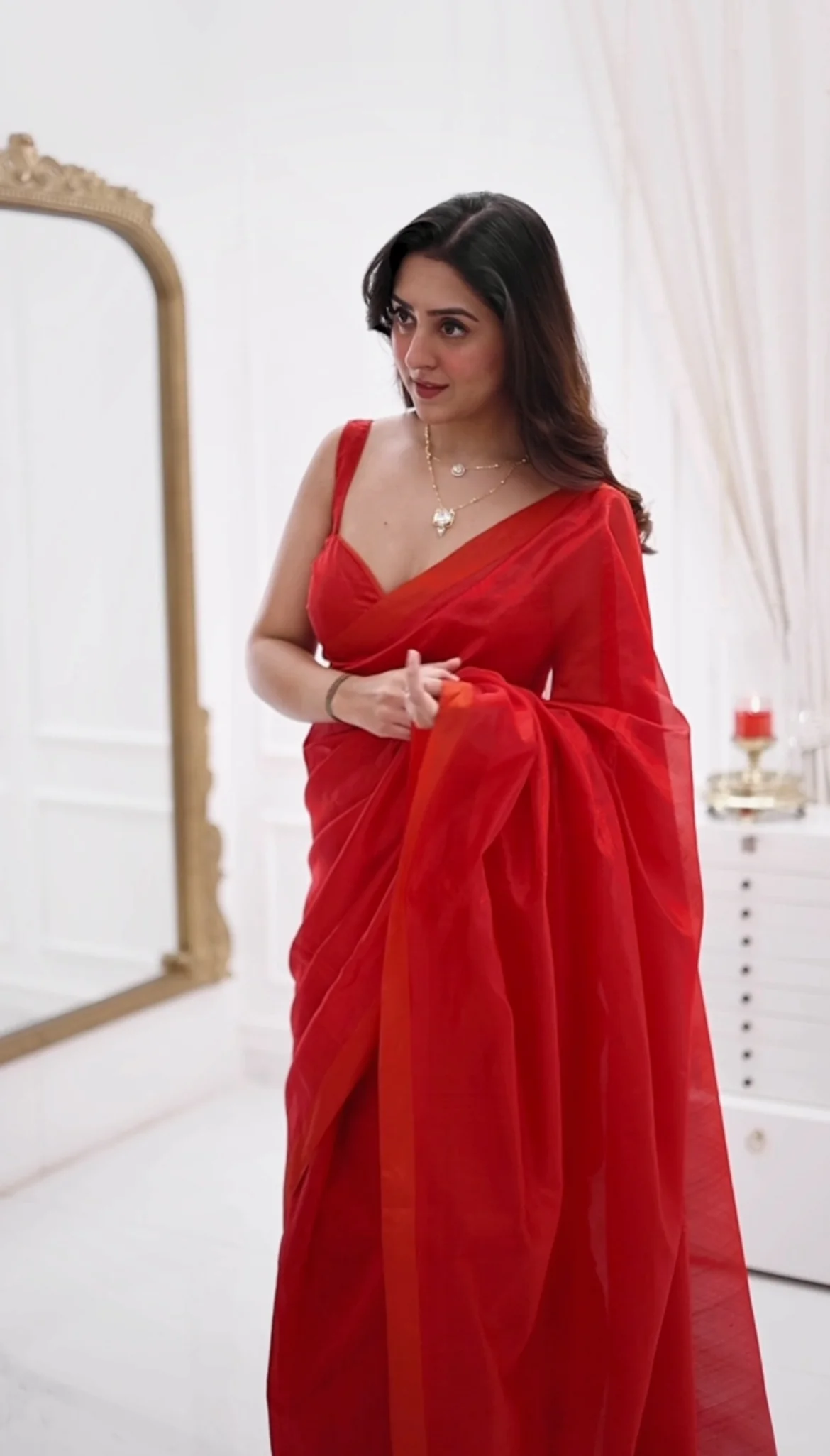 Red chanderi silk saree with silk border - Image 8