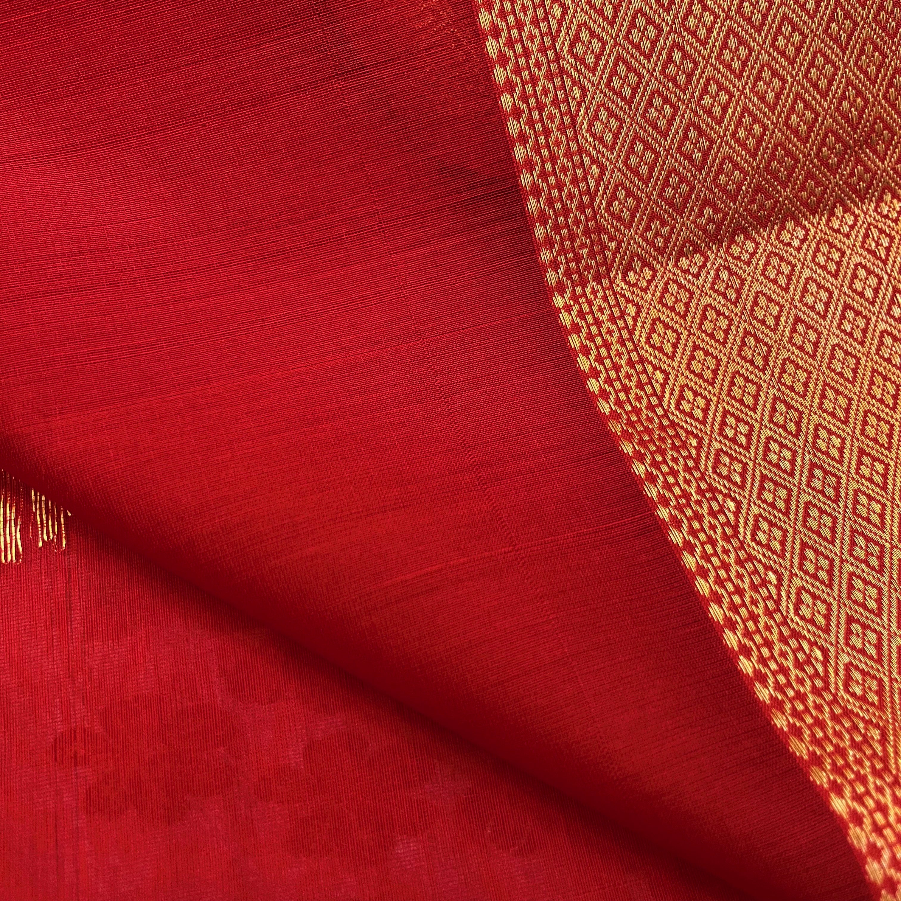 Red Maheshwari saree with morni motifs all over - Image 8