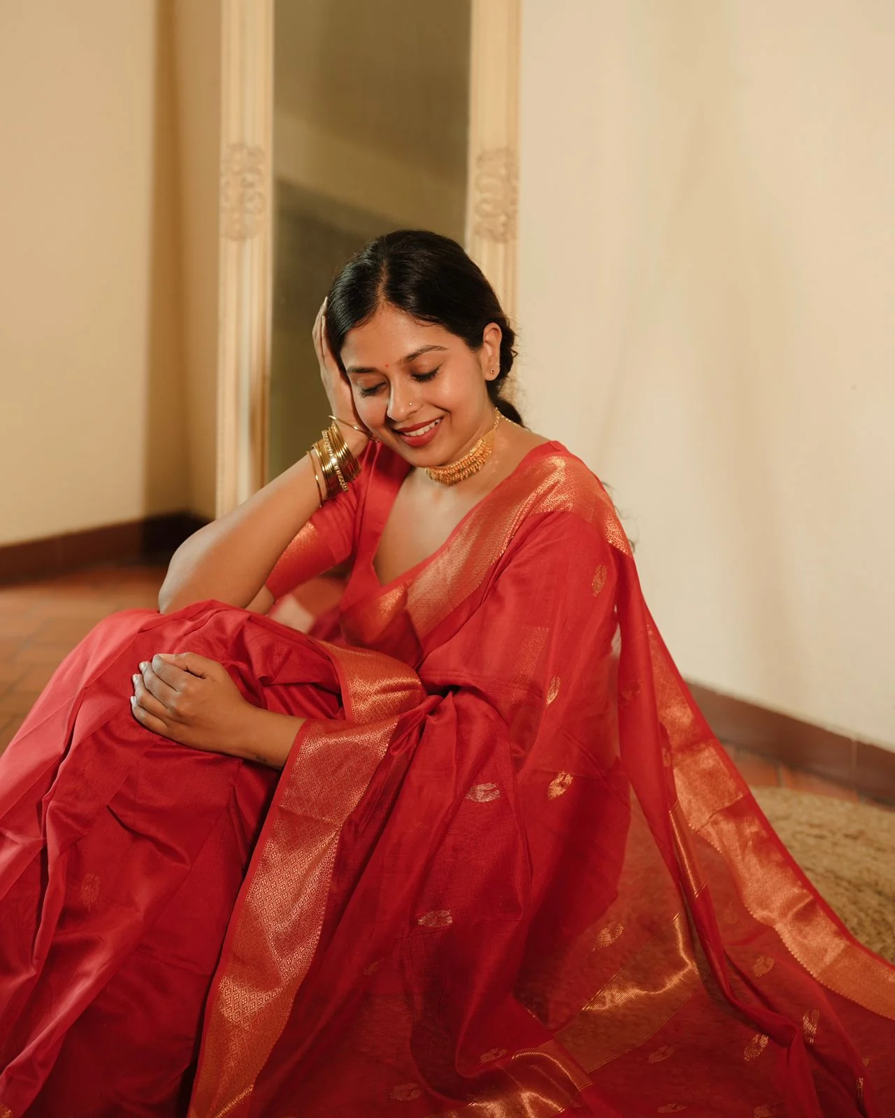 Red Maheshwari saree with morni motifs all over - Image 9