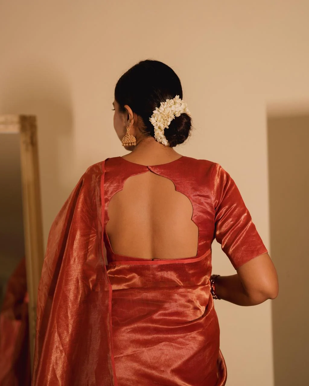 Red Maheshwari saree with zari lines all over - Image 13