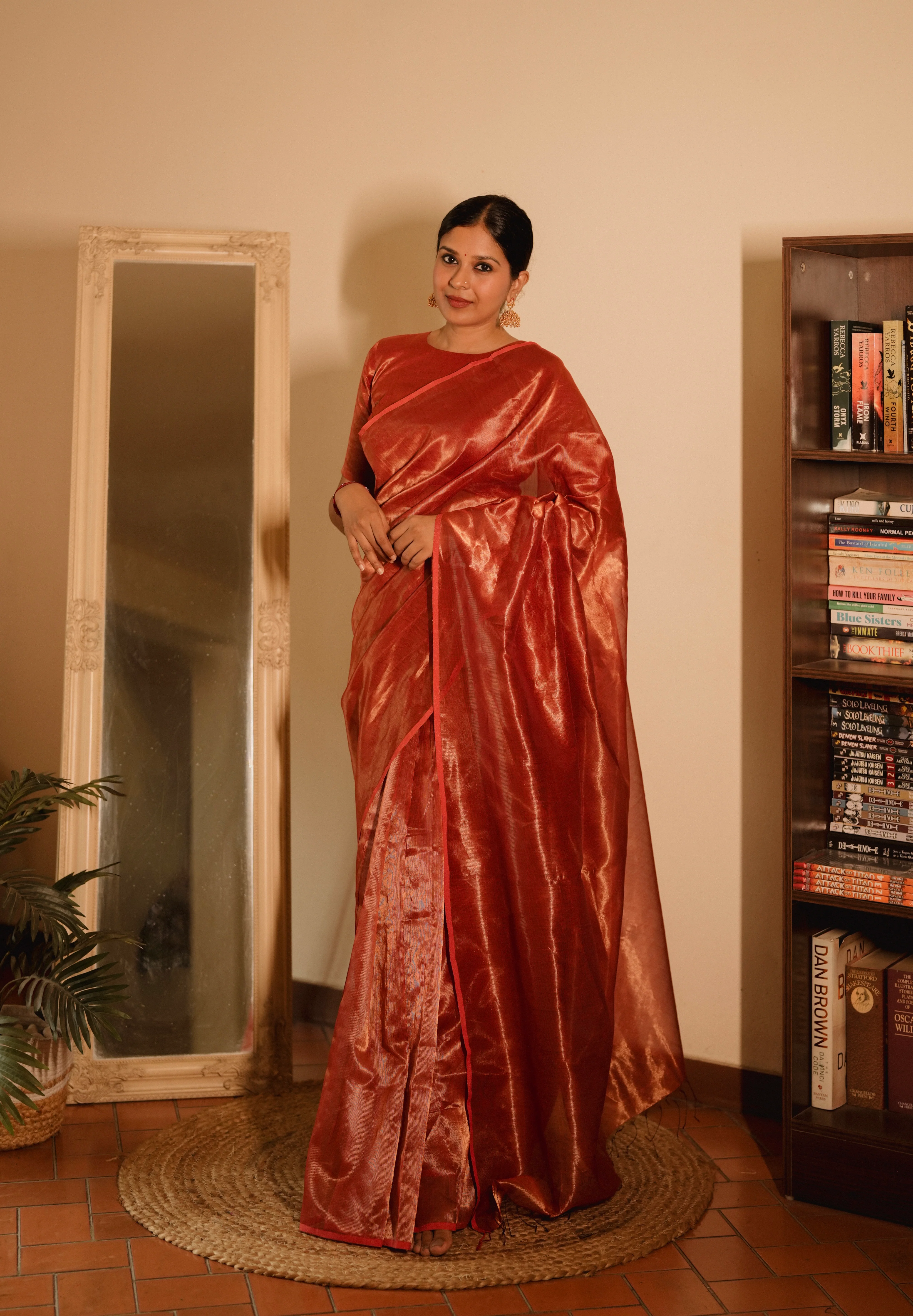 Red Maheshwari saree with zari lines all over - Image 4
