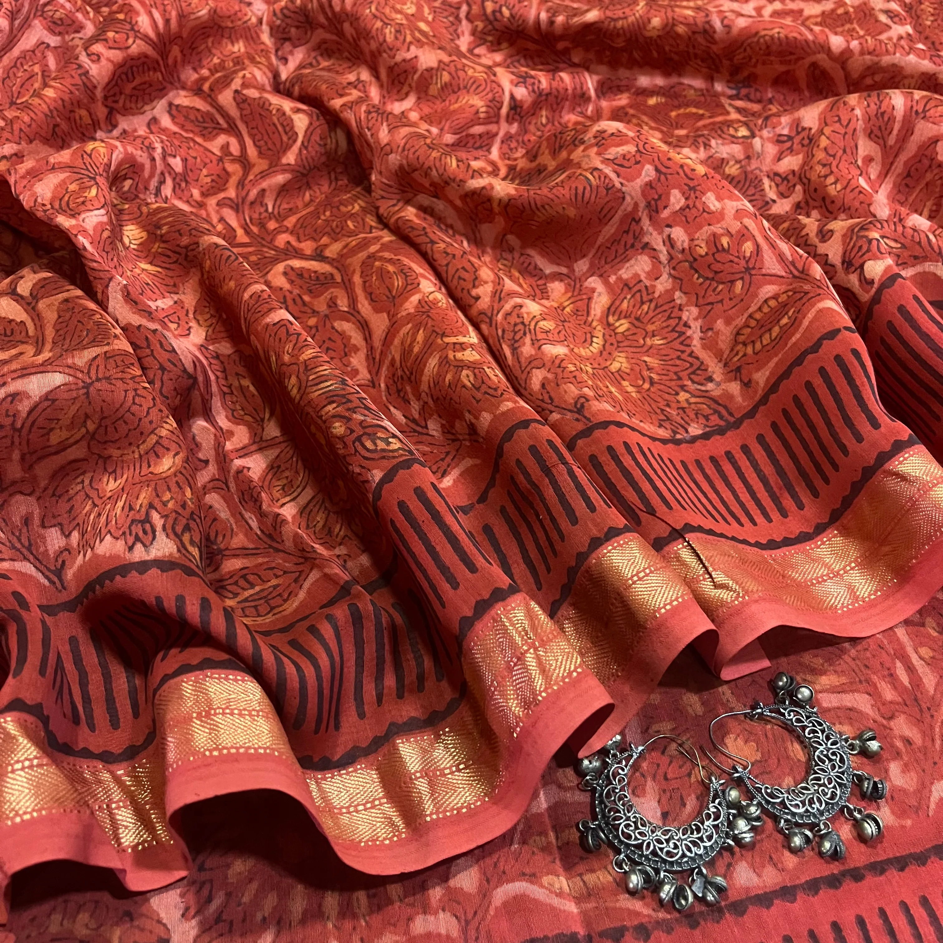 Rust Maheshwari saree with ajrakh print all over - Image 6
