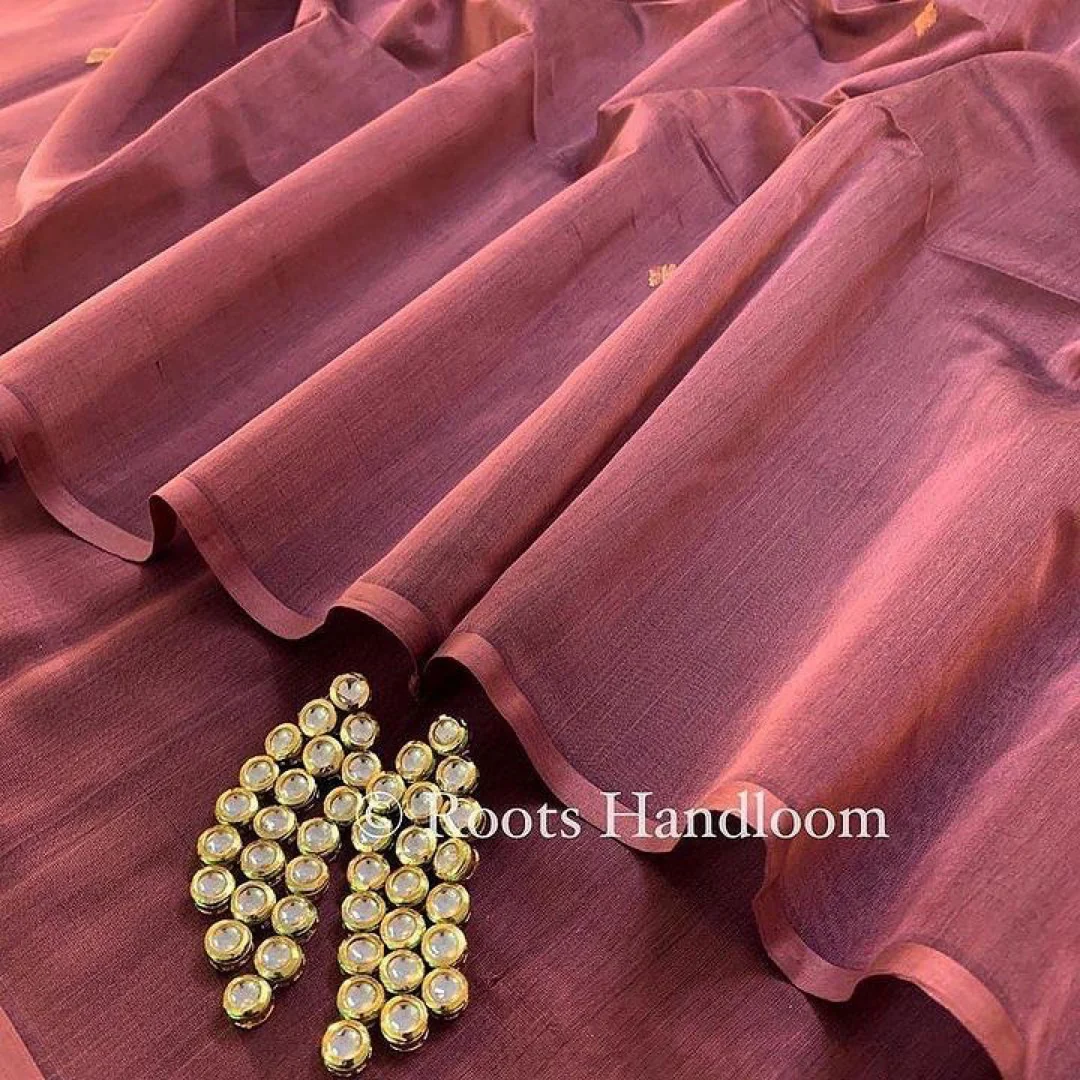 Rust pink maheshwari saree with zari bootis all over - Image 7